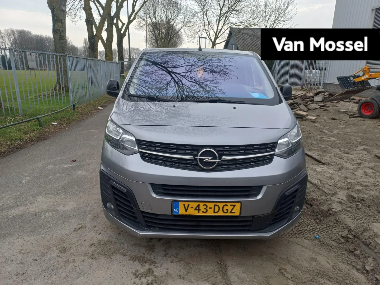 Opel Vivaro (2024) — foto 1