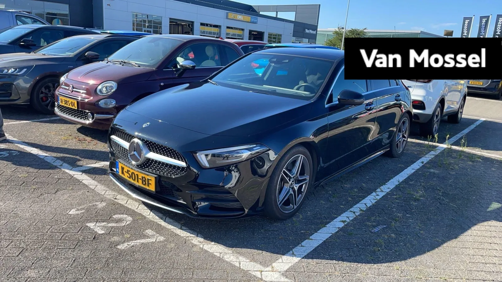 Mercedes-Benz A-Klasse (2020) — foto 1