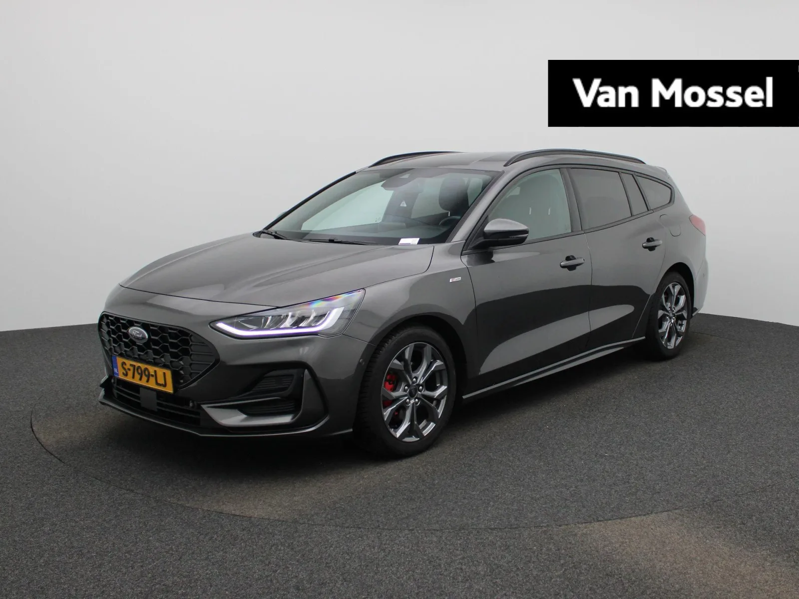 Ford Focus (2023) — foto 1