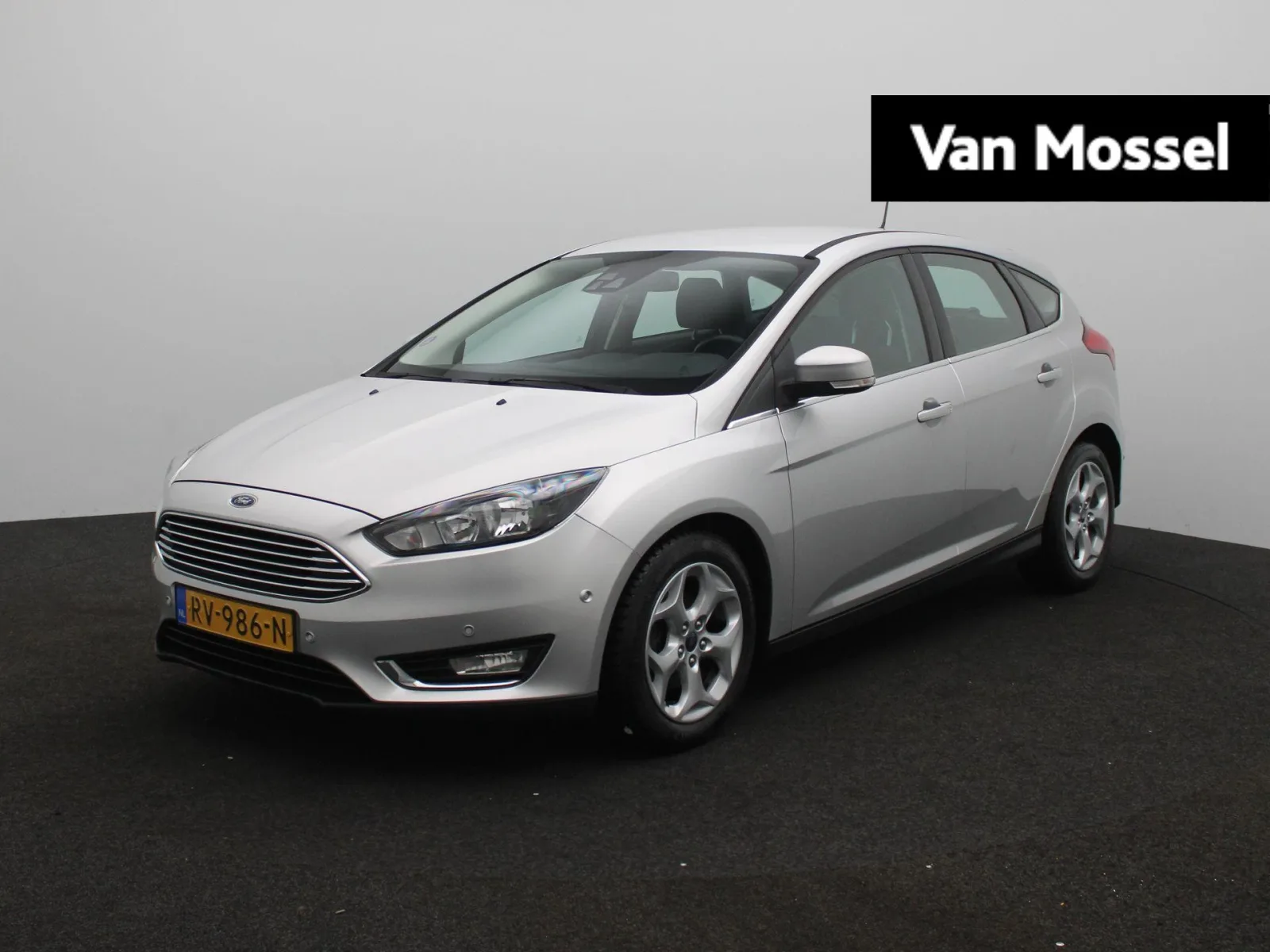 Ford Focus (2018) — foto 1