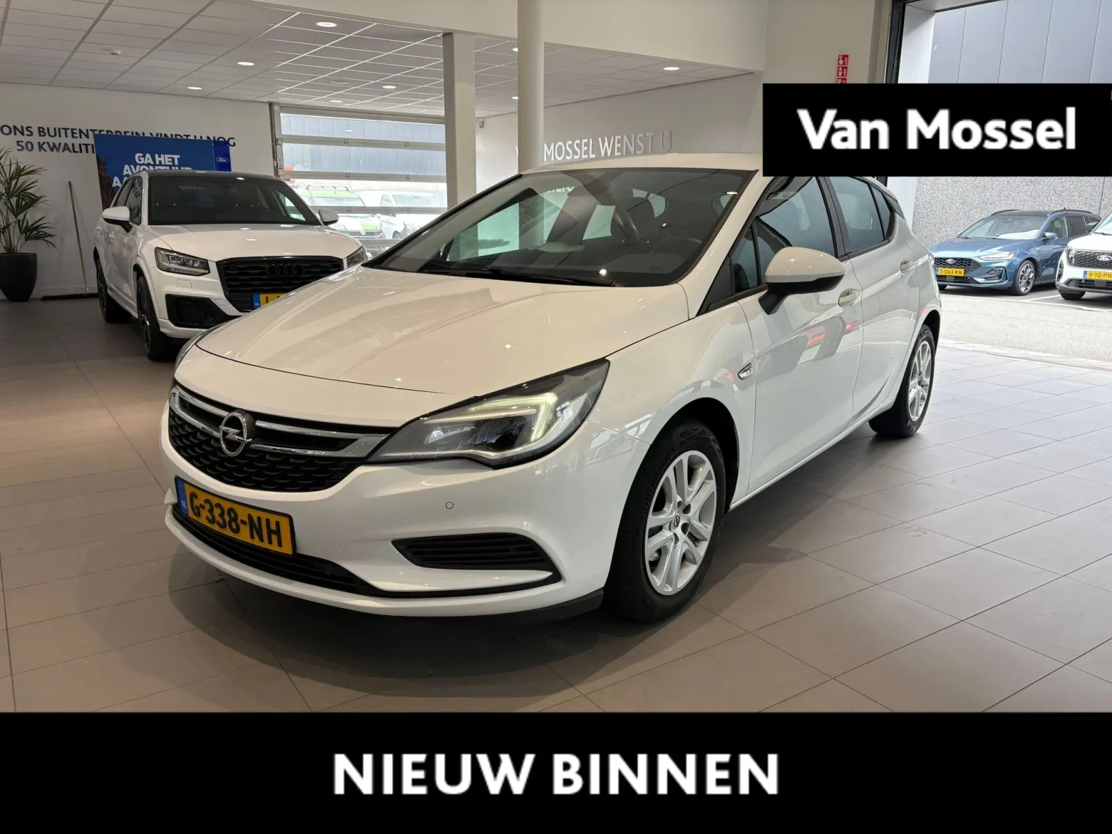 Opel Astra (2018) — foto 1
