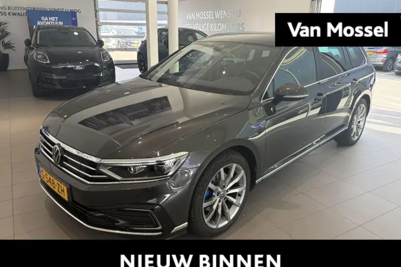 Volkswagen Passat (2023)