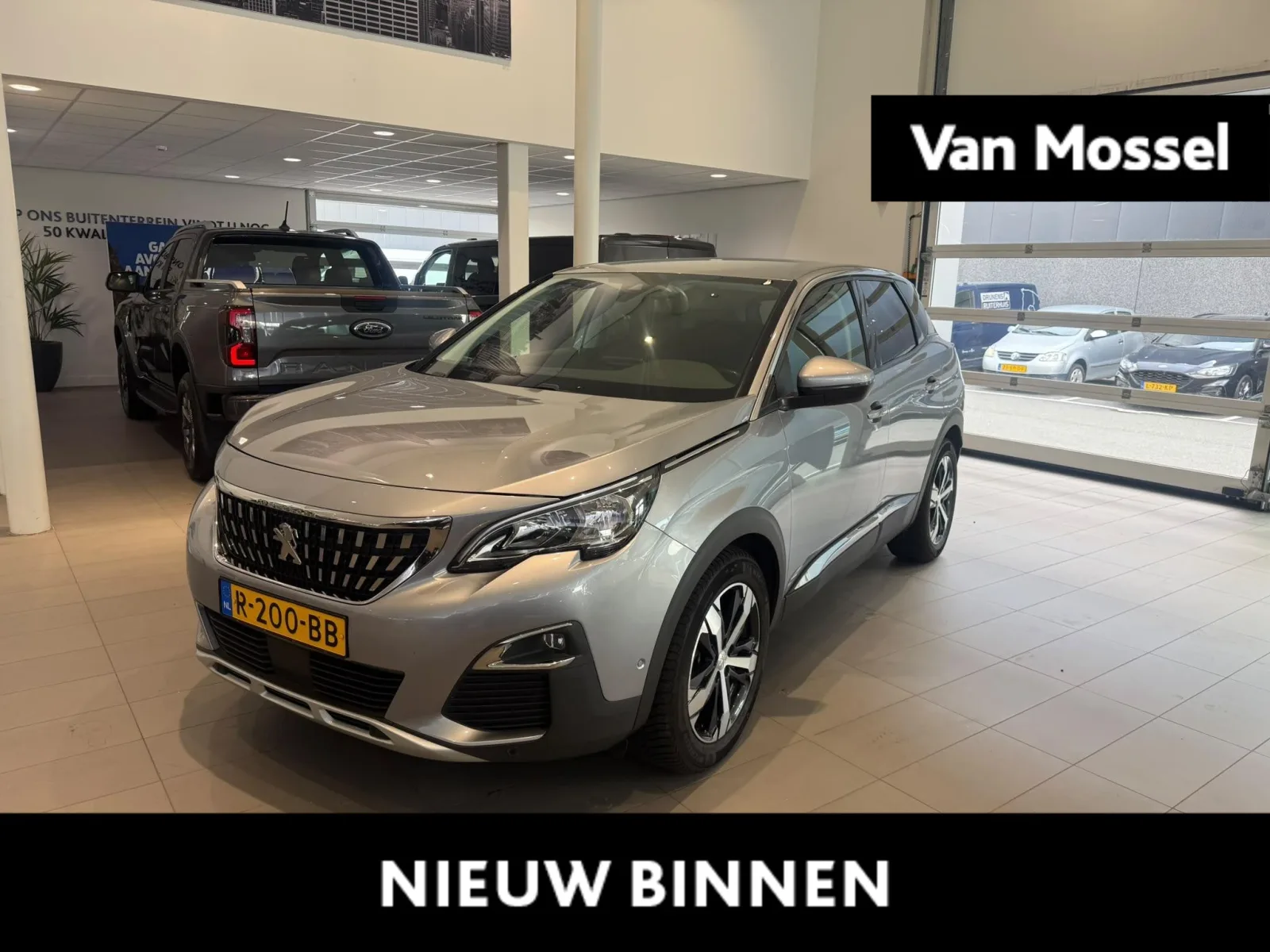 Peugeot 3008 (2018) — foto 1