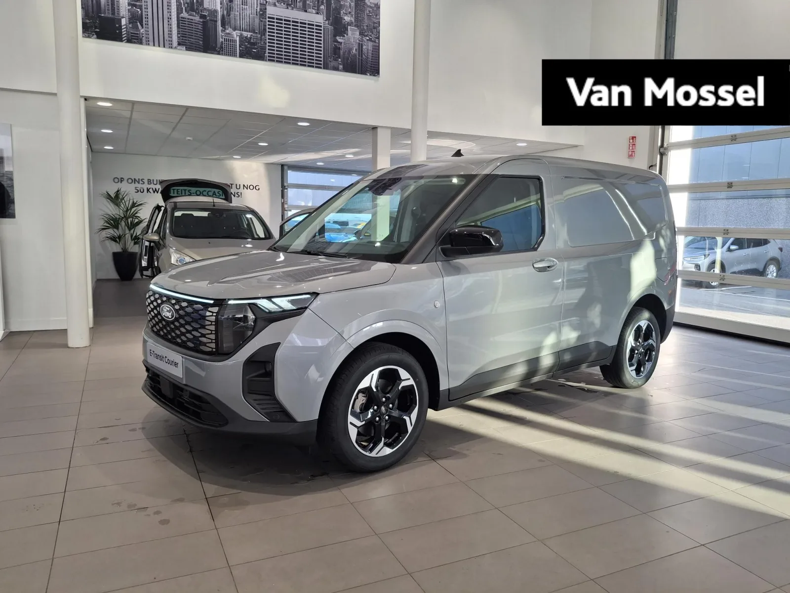 Ford E-Transit Courier (2026) — foto 1