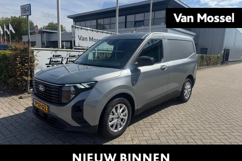 Ford Transit Courier (2024)