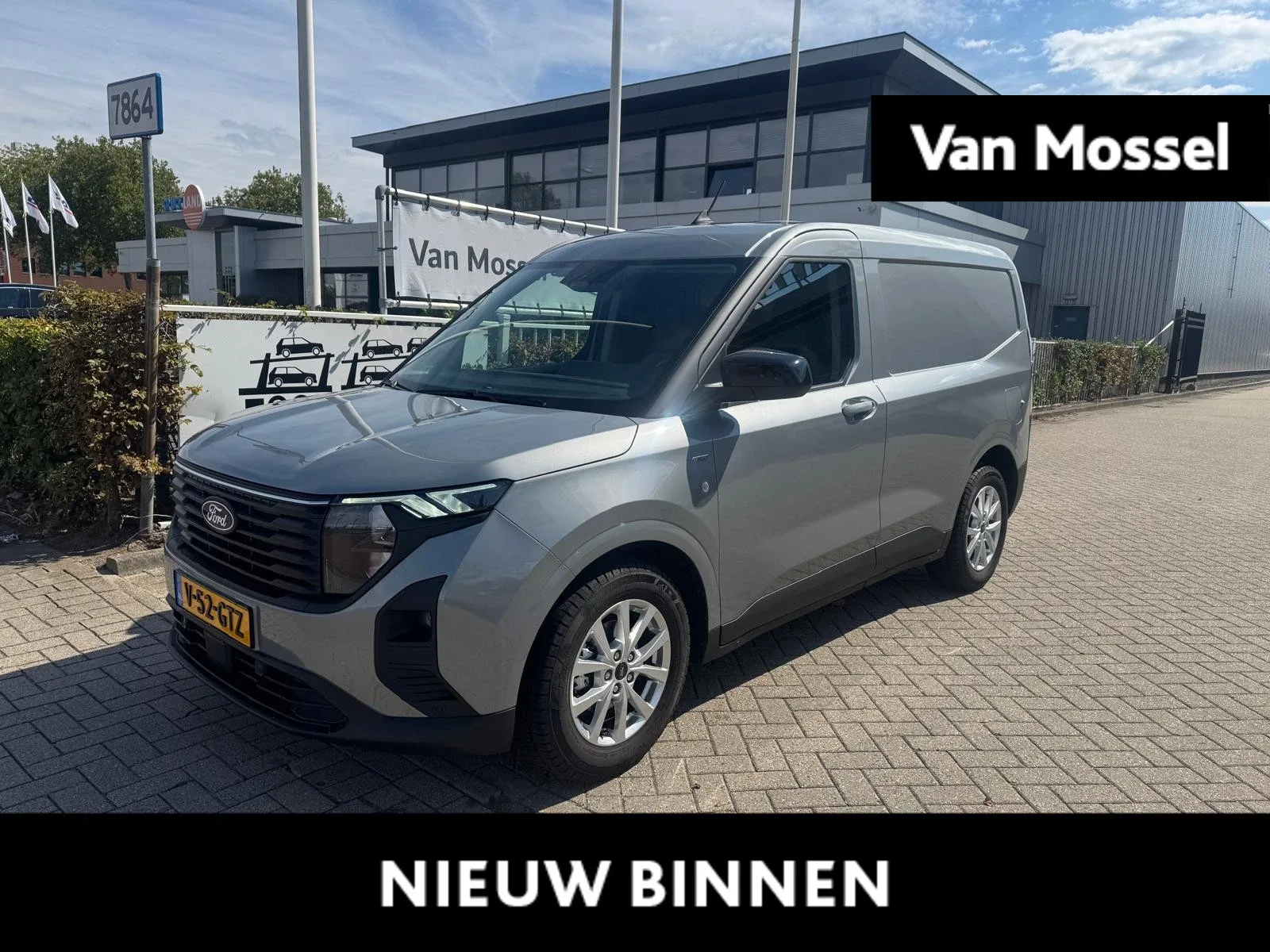 Ford Transit Courier (2024) — foto 1