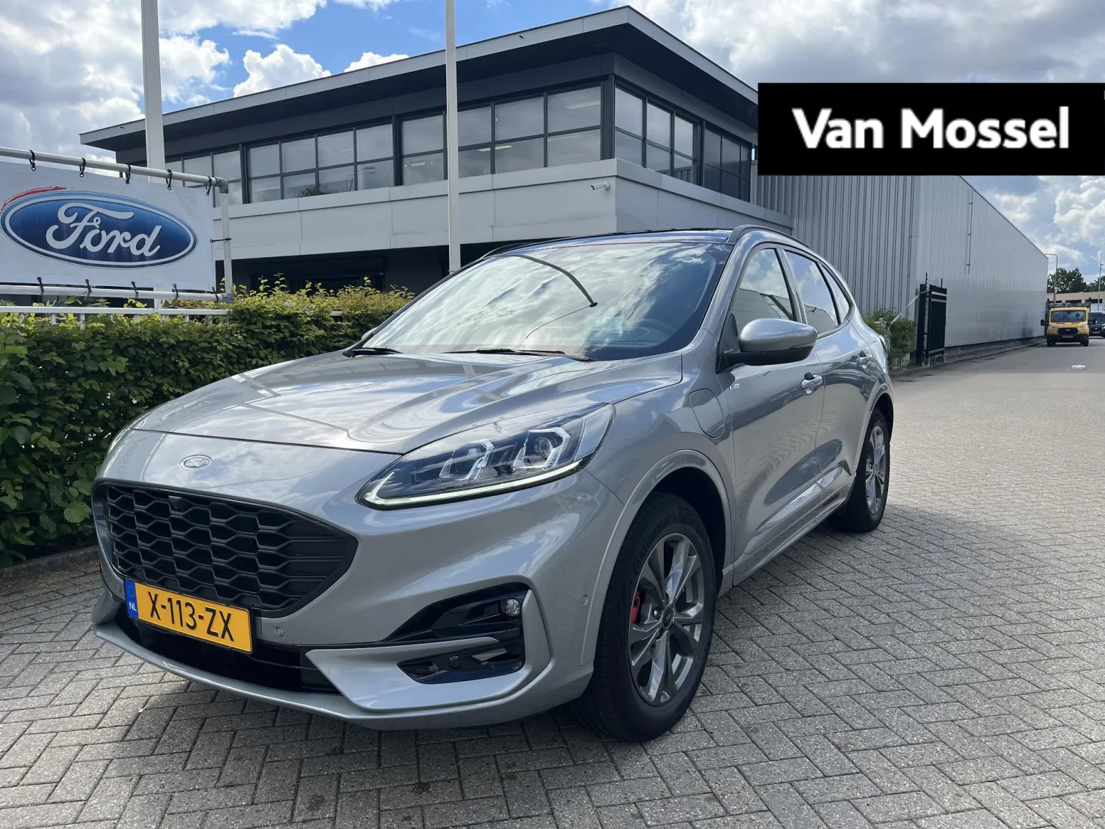 Ford Kuga (2024) — foto 1