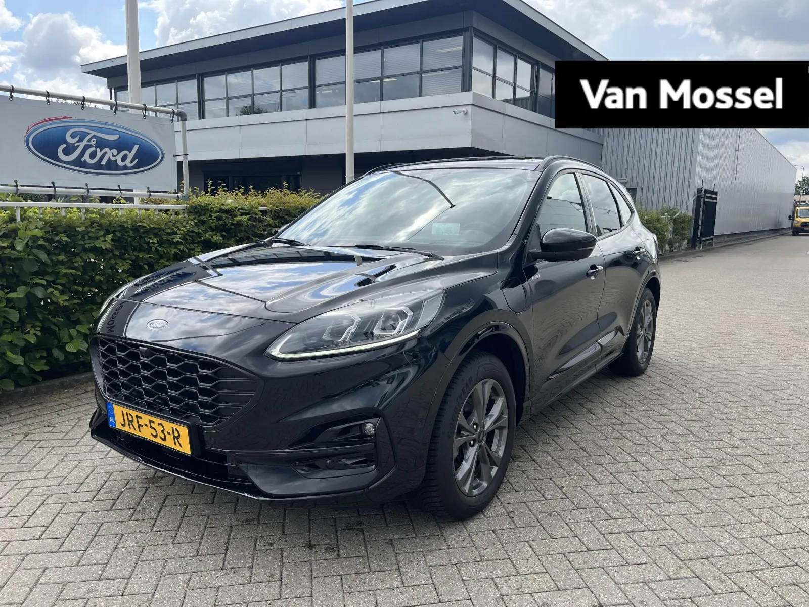 Ford Kuga (2024) — foto 1