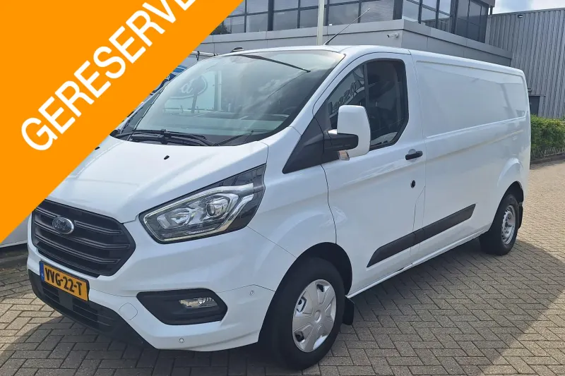 Ford Transit Custom (2023)