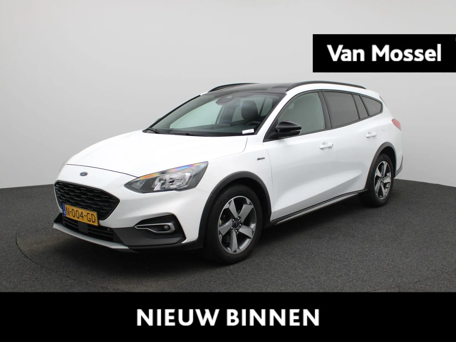 Ford Focus (2021) — foto 1