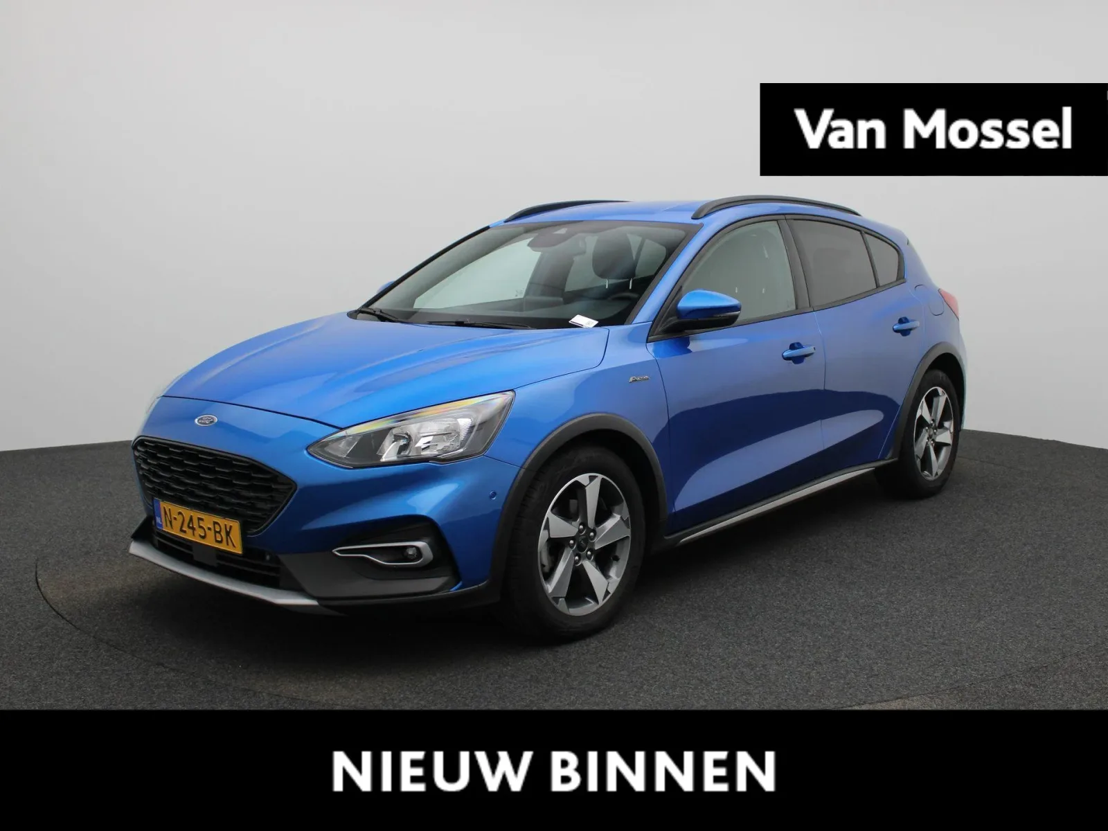 Ford Focus (2021) — foto 1