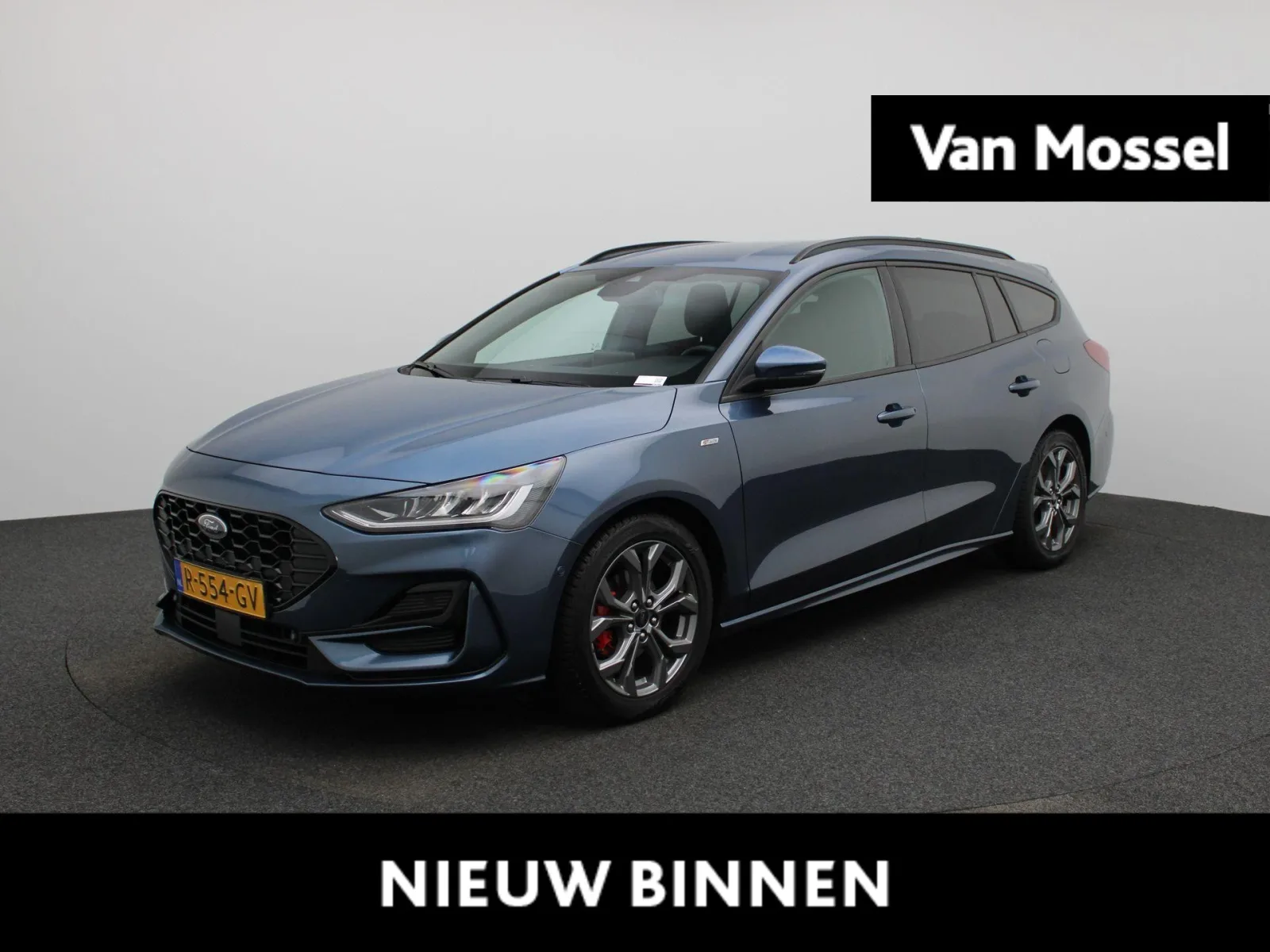 Ford Focus (2022) — foto 1