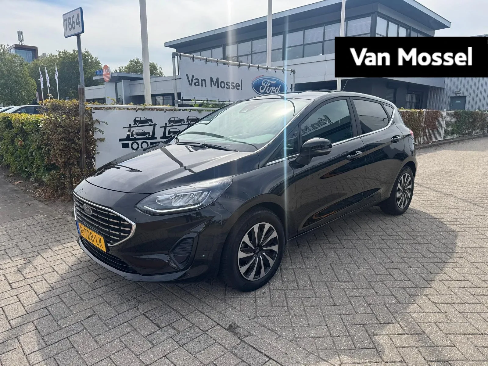 Ford Fiesta (2022) — foto 1