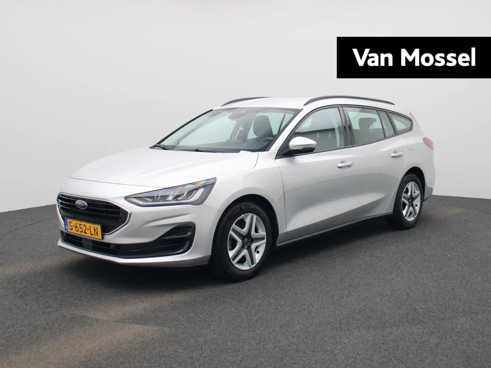 Ford Focus (2023) — foto 1