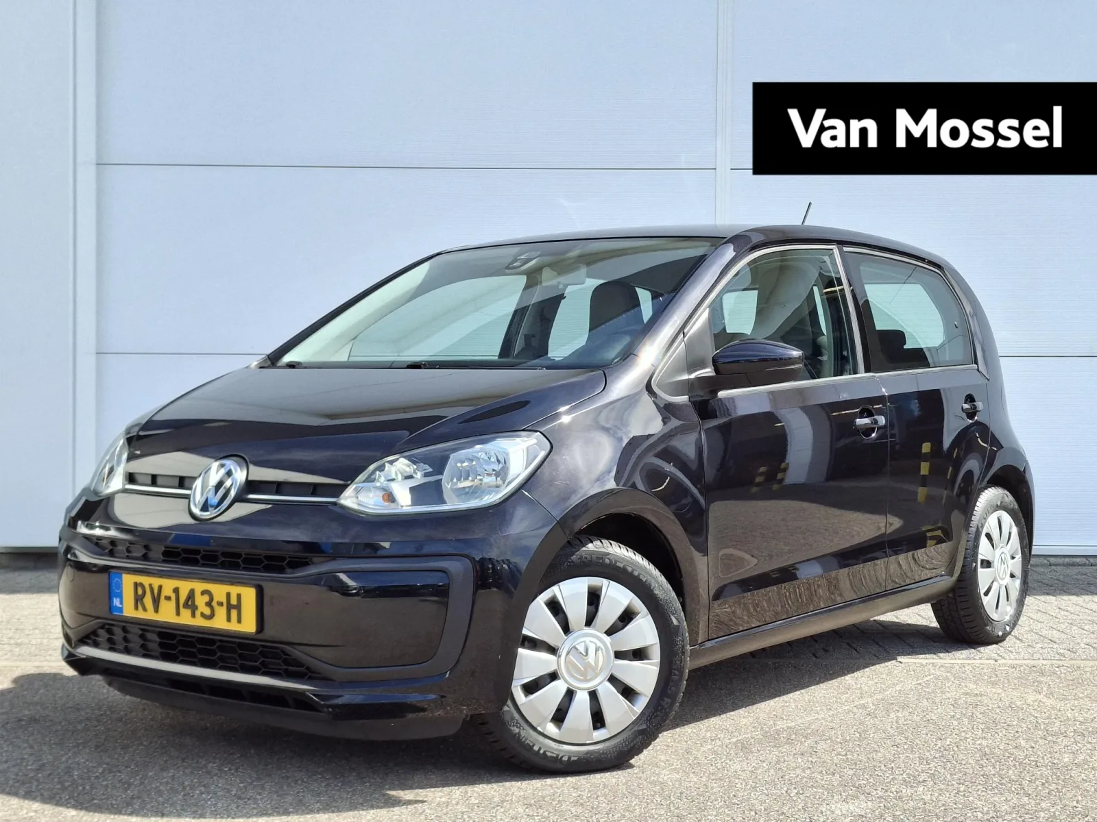 Volkswagen Up! (2018) — foto 1