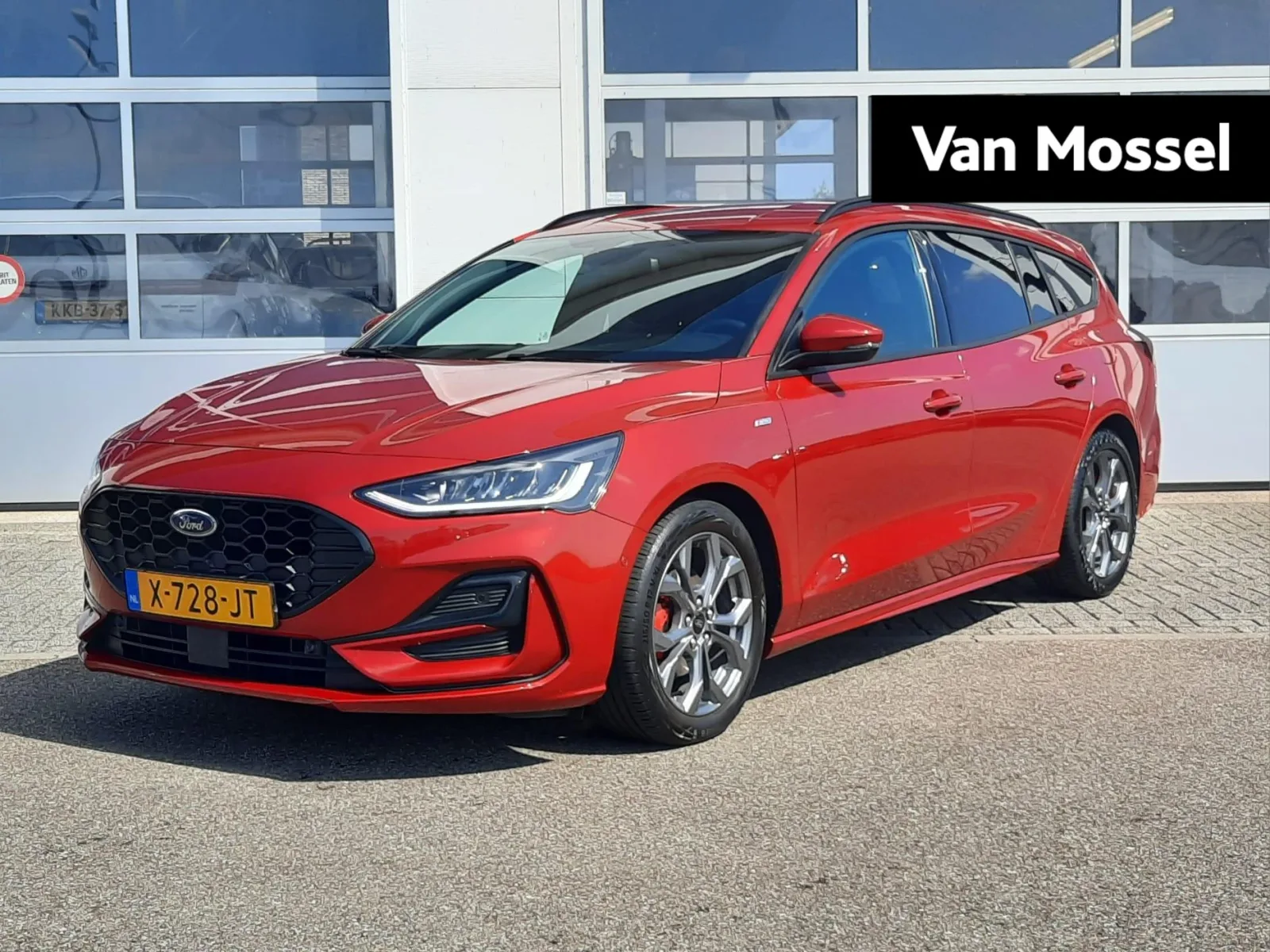 Ford Focus (2023) — foto 1
