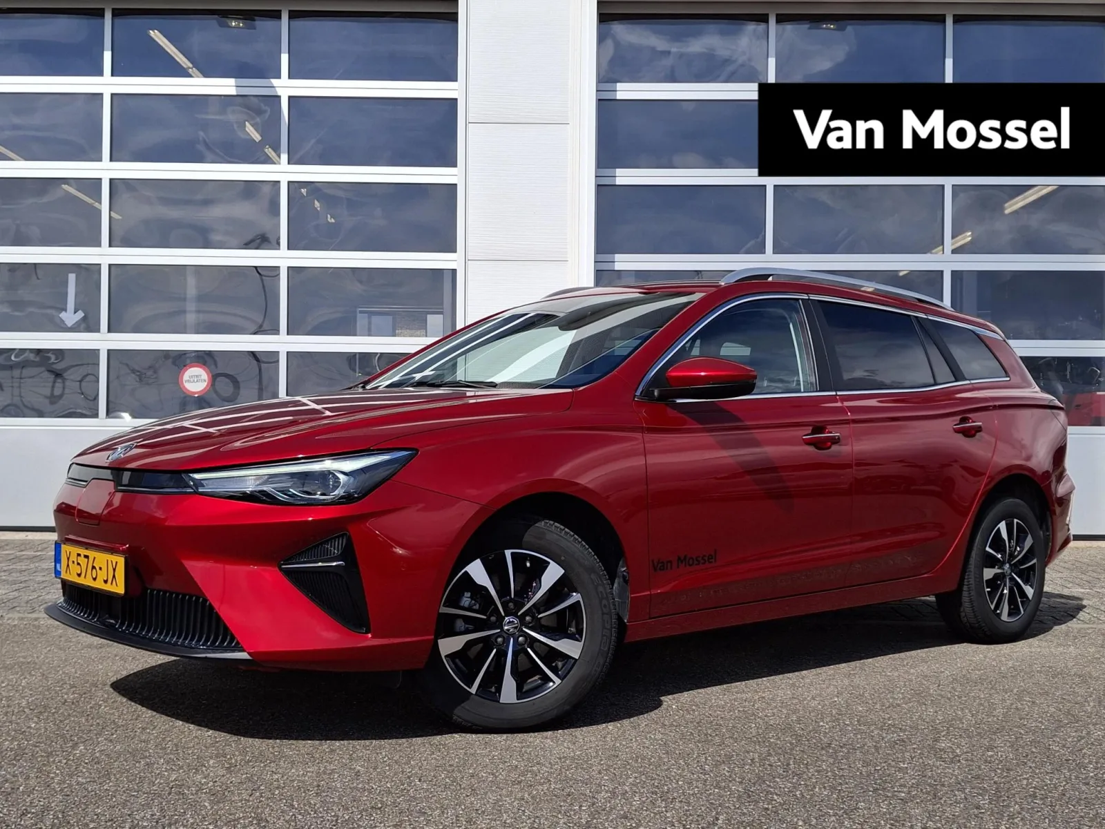 MG MG5 (2023) — foto 1