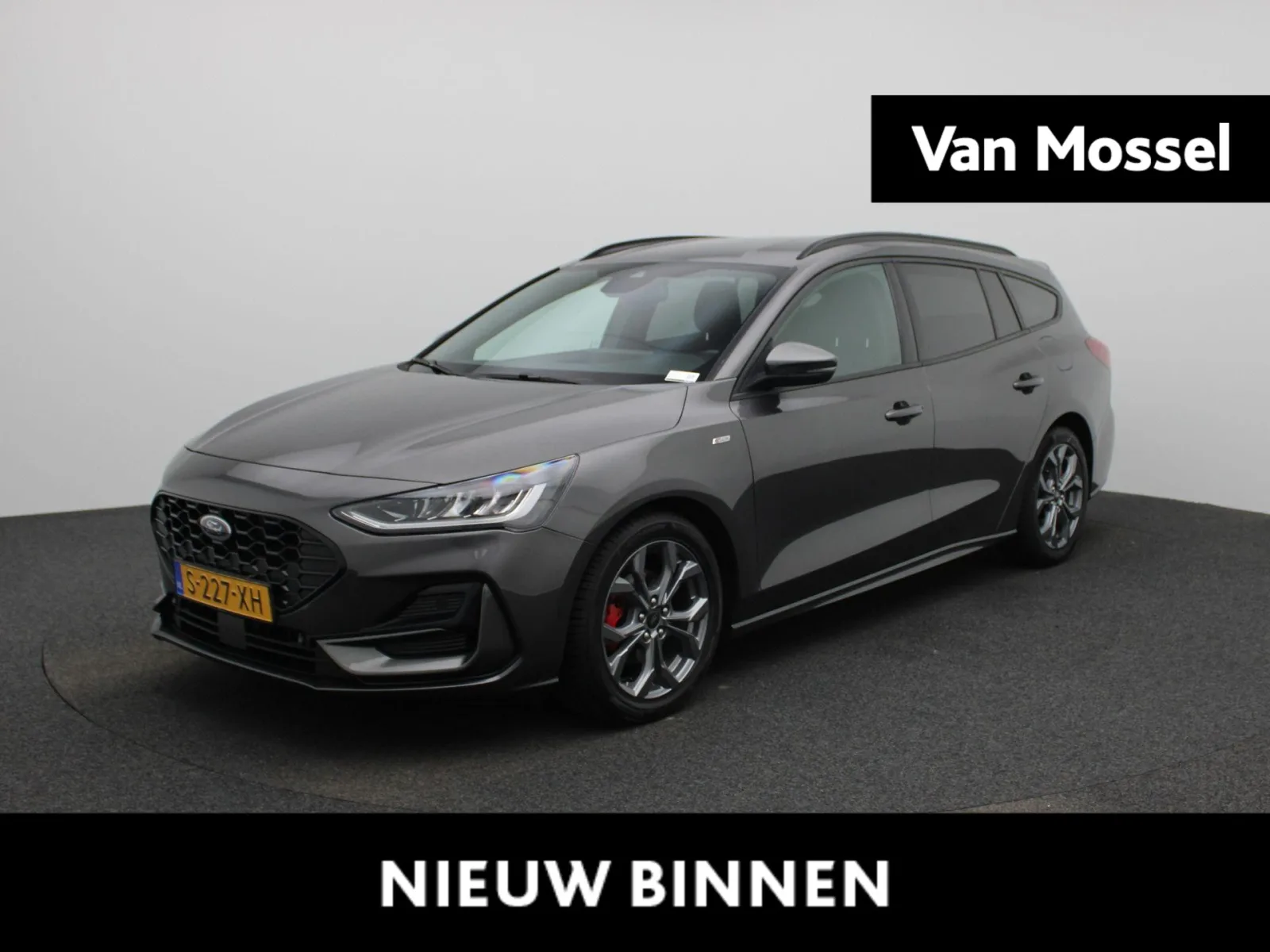 Ford Focus (2023) — foto 1
