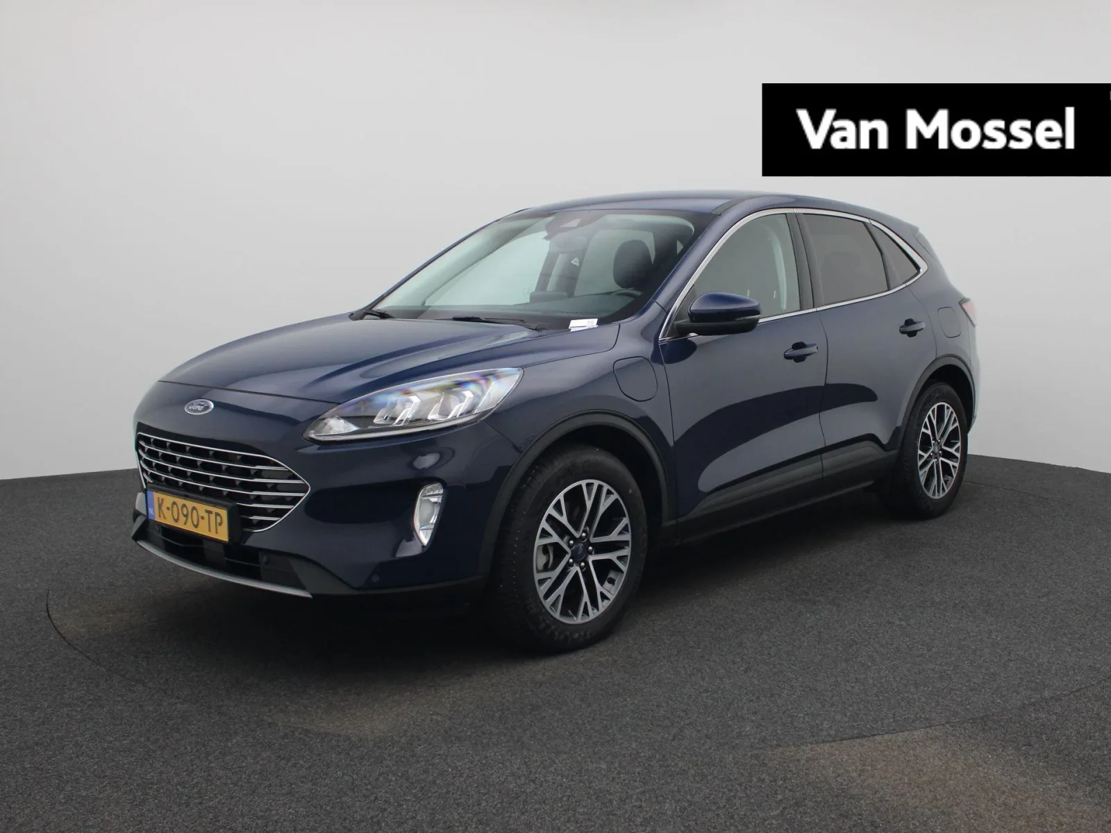 Ford Kuga (2021) — foto 1