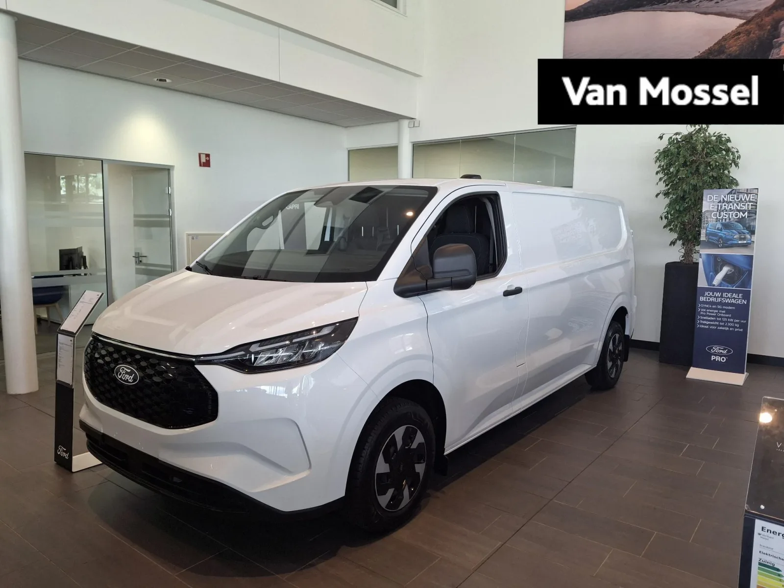 Ford E-Transit Custom (2026) — foto 1