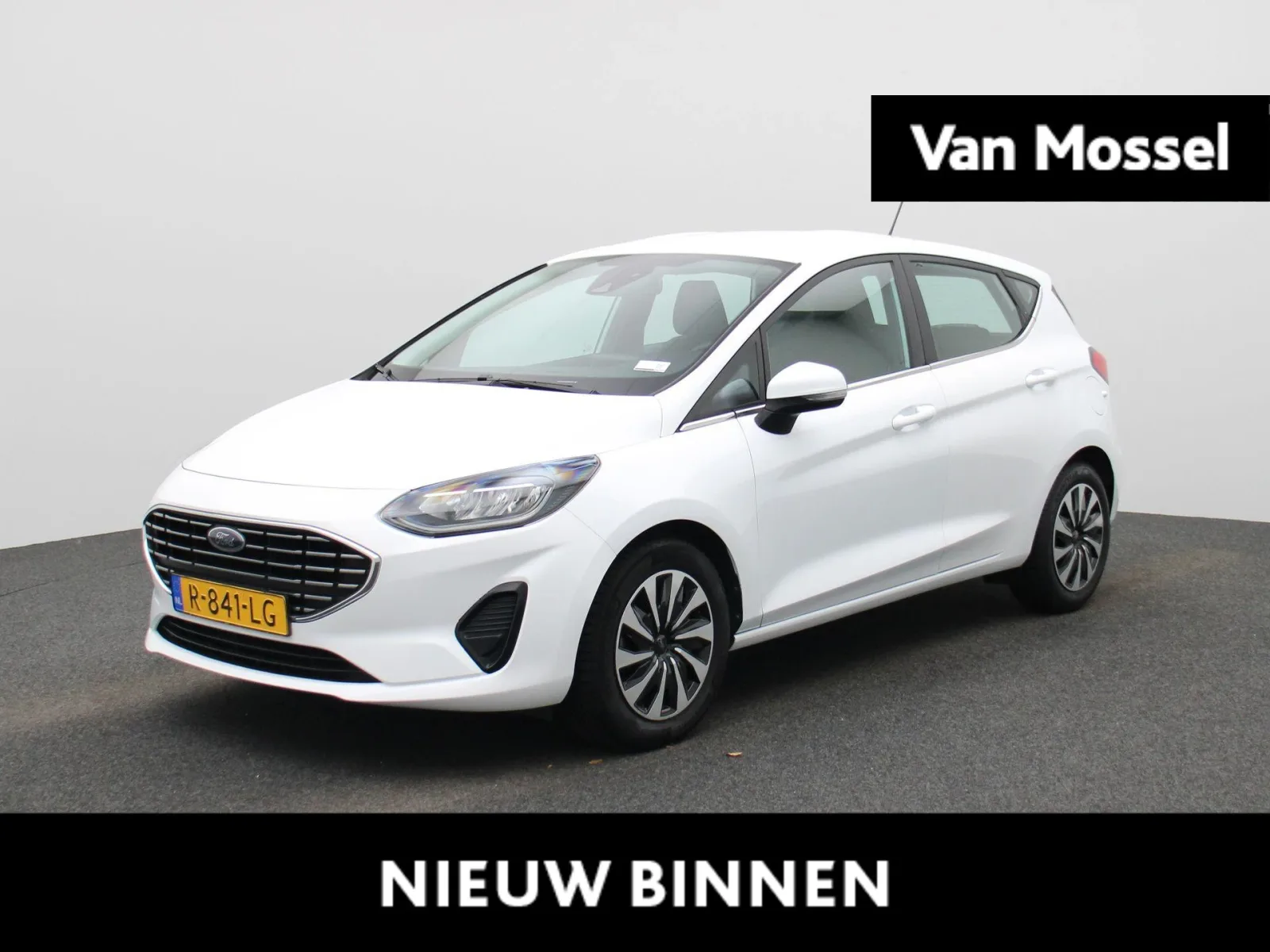 Ford Fiesta (2022) — foto 1