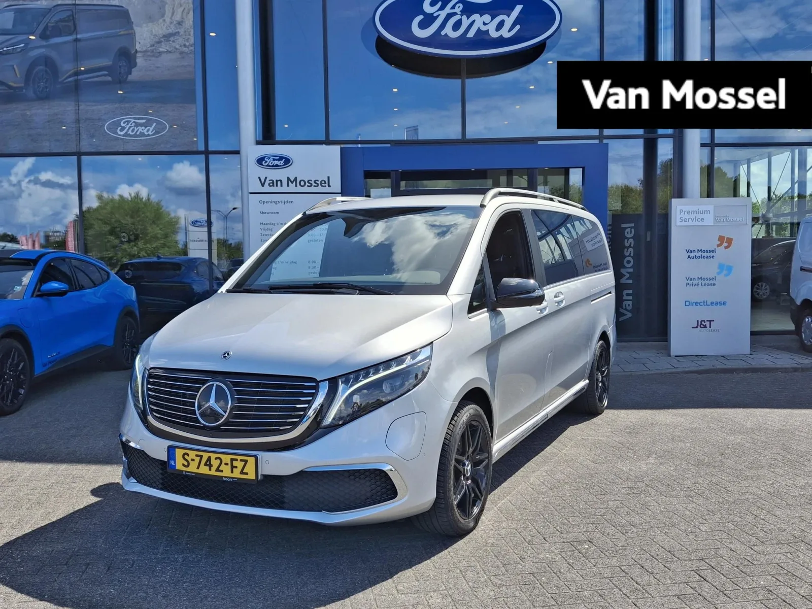 Mercedes-Benz EQV (2023) — foto 1
