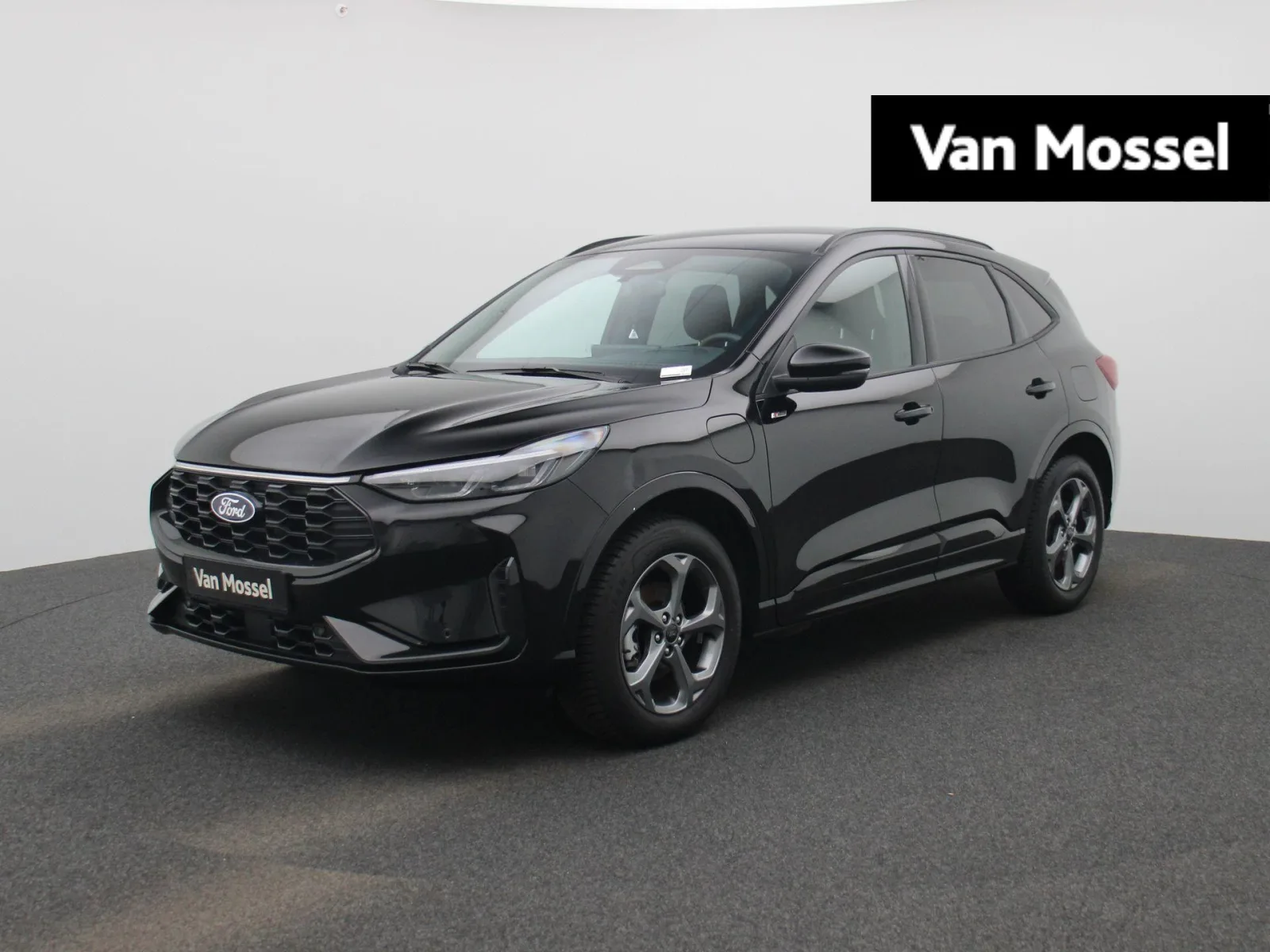 Ford Kuga (2025) — foto 1