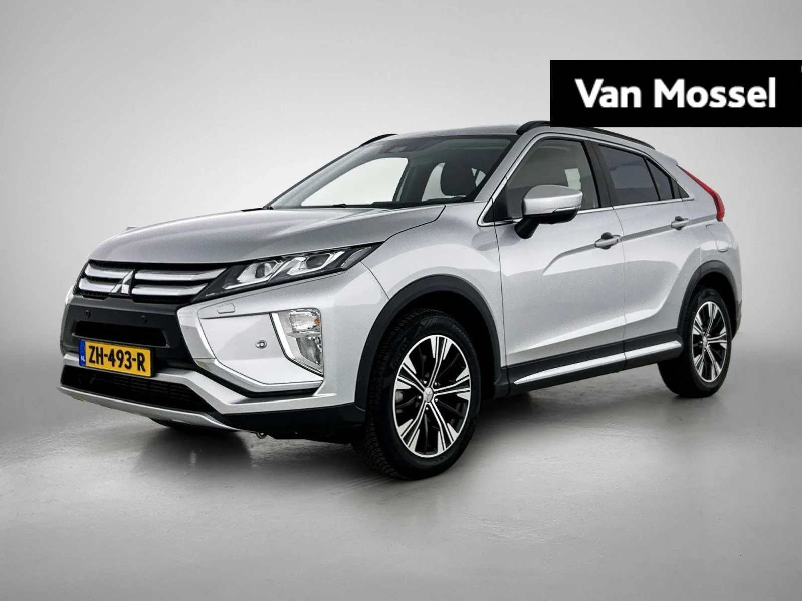 Mitsubishi Eclipse Cross (2019) — foto 1