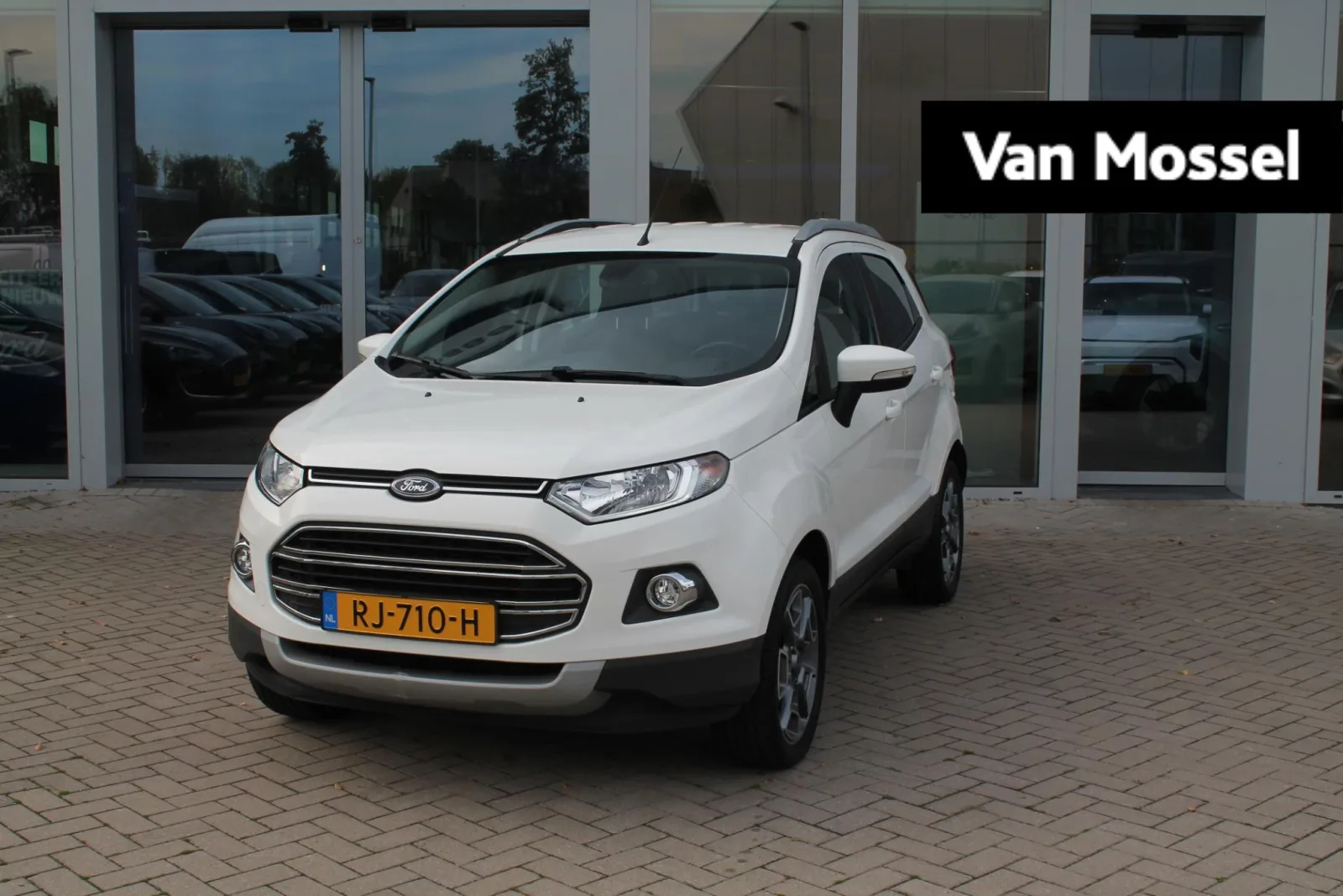 Ford EcoSport (2017) — foto 1