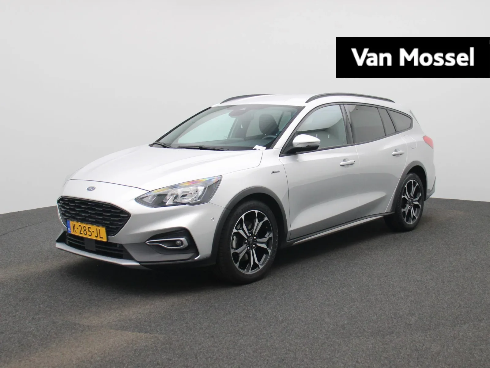 Ford Focus (2021) — foto 1