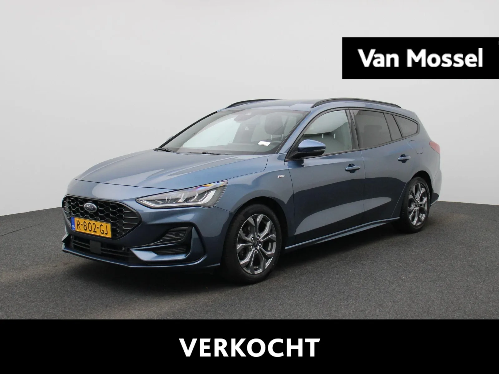Ford Focus (2022) — foto 1