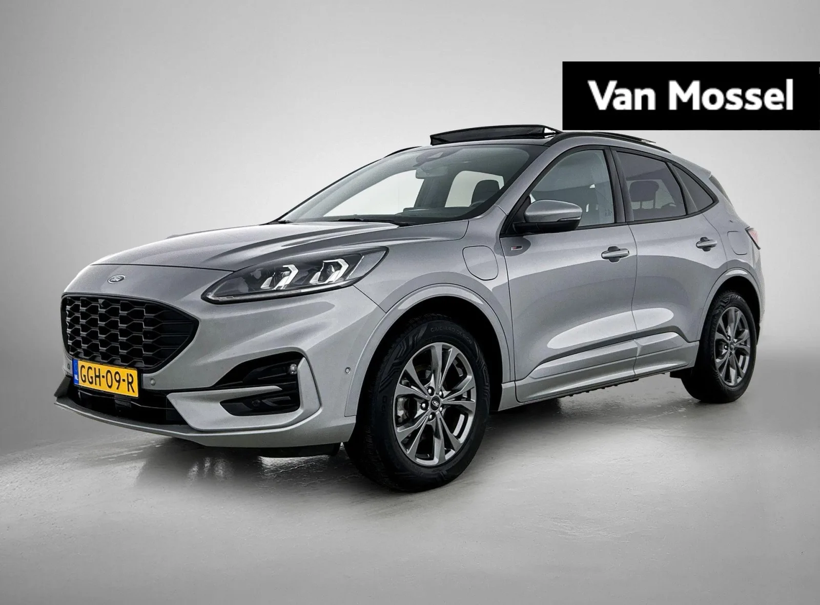 Ford Kuga (2022) — foto 1