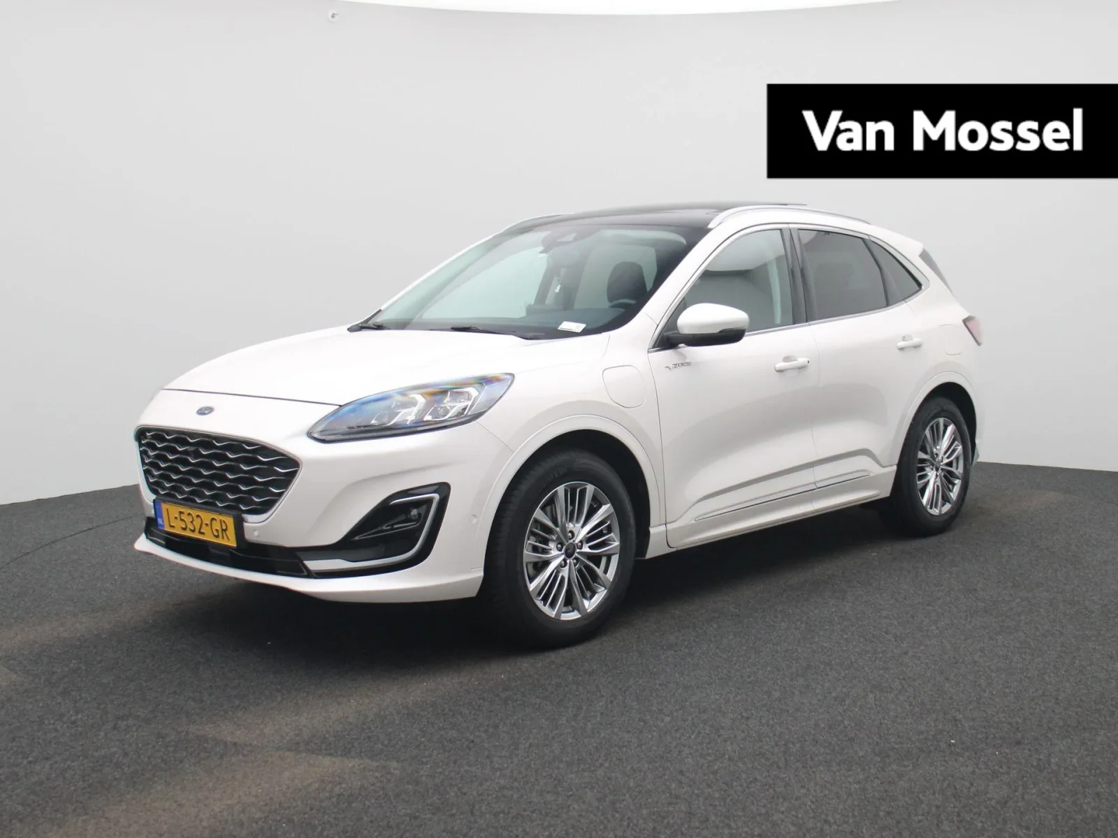Ford Kuga (2021) — foto 1