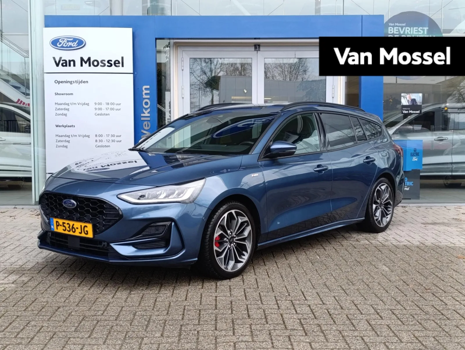 Ford Focus (2022) — foto 1
