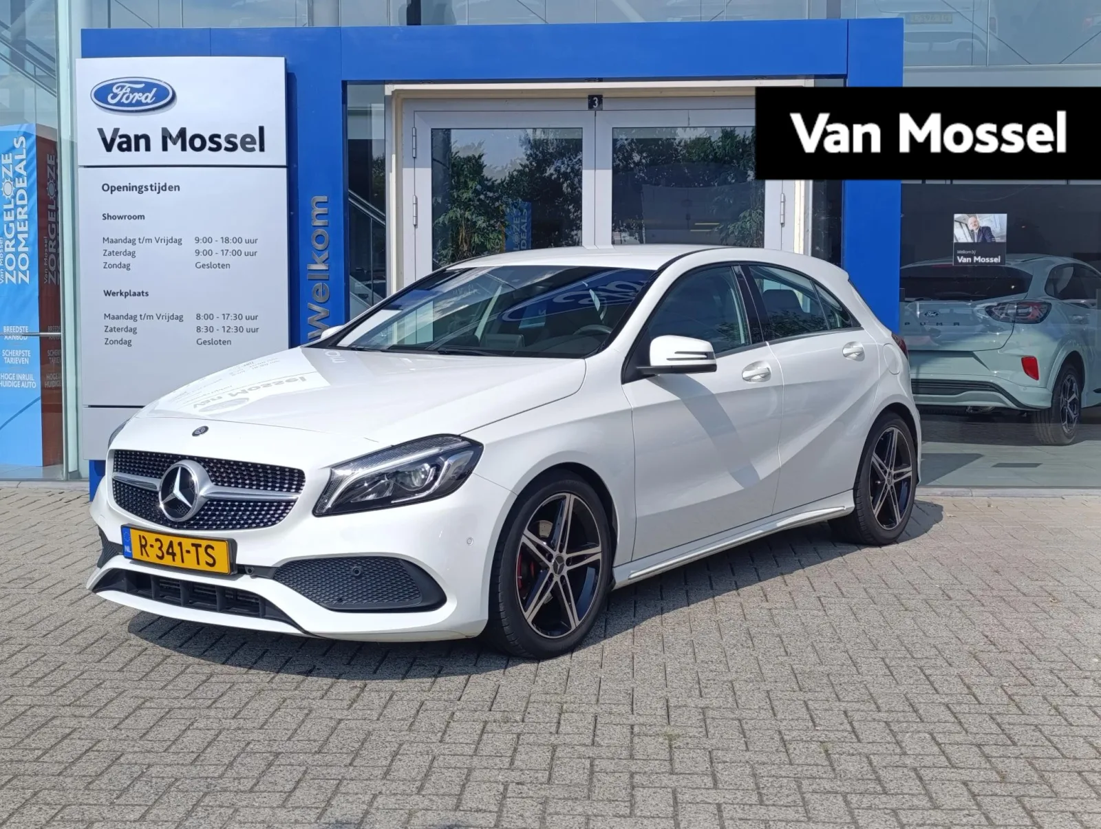 Mercedes-Benz A-Klasse (2017) — foto 1