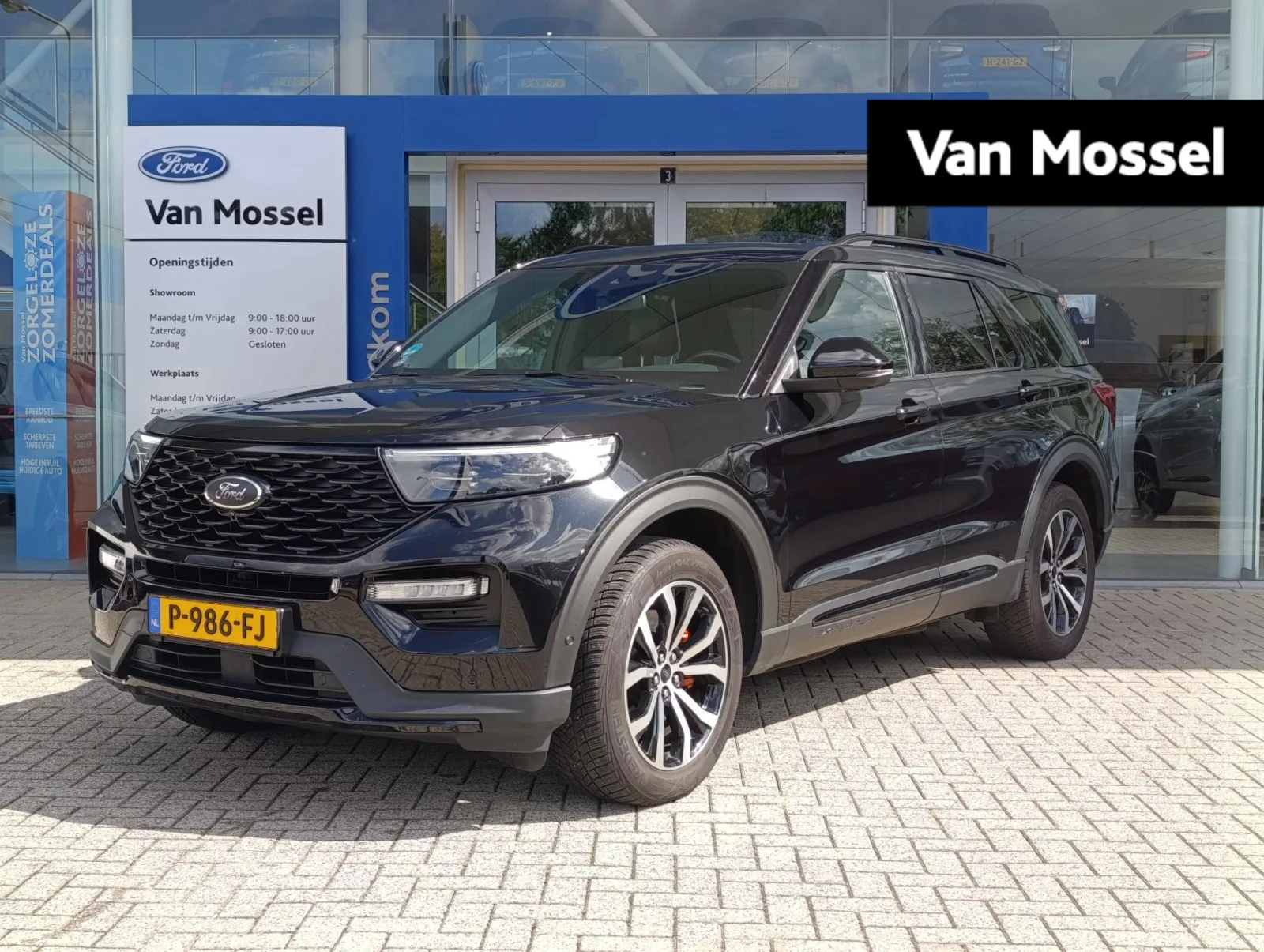 Ford Explorer (2022) — foto 1