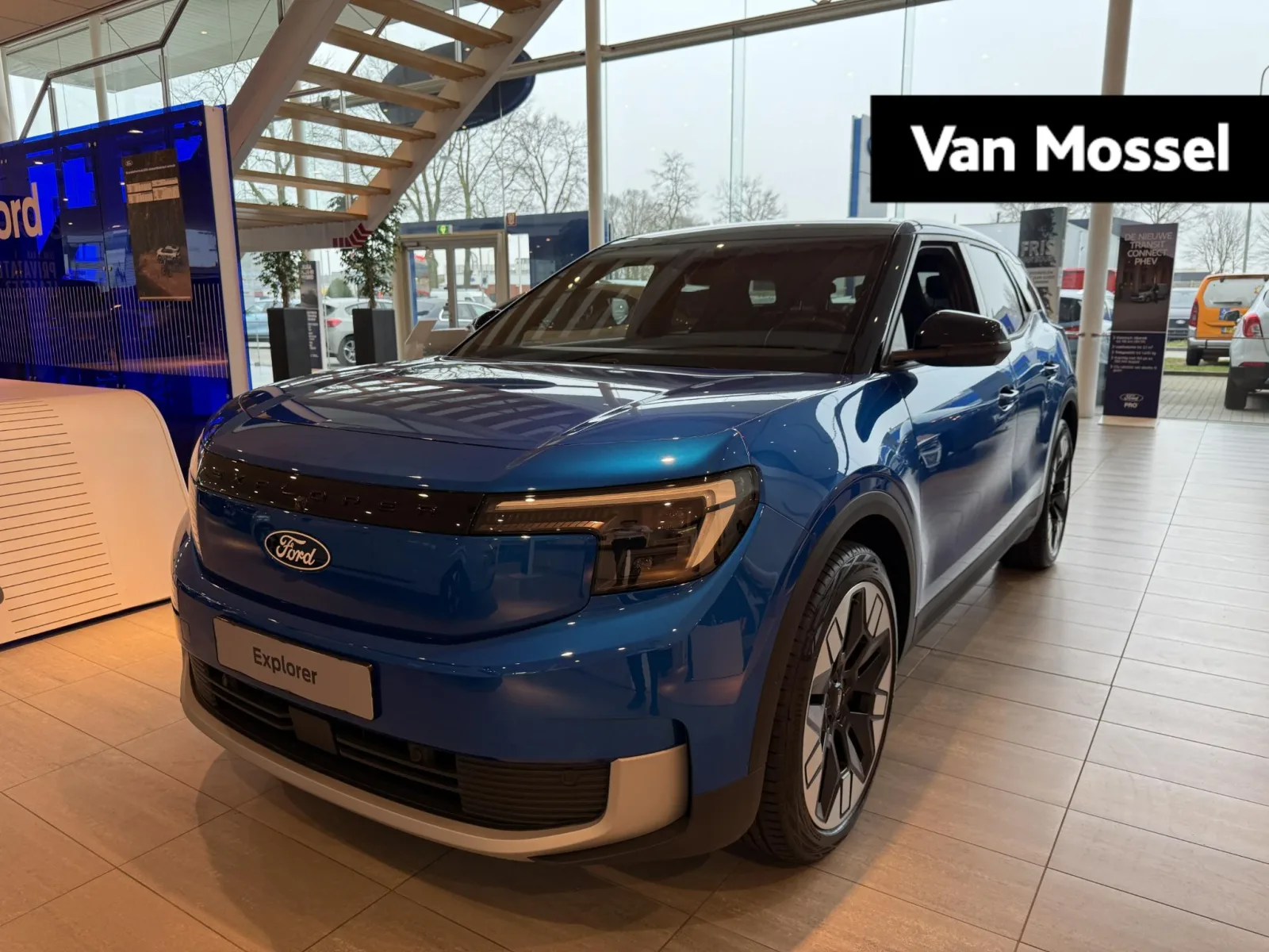 Ford Explorer (2025) — foto 1