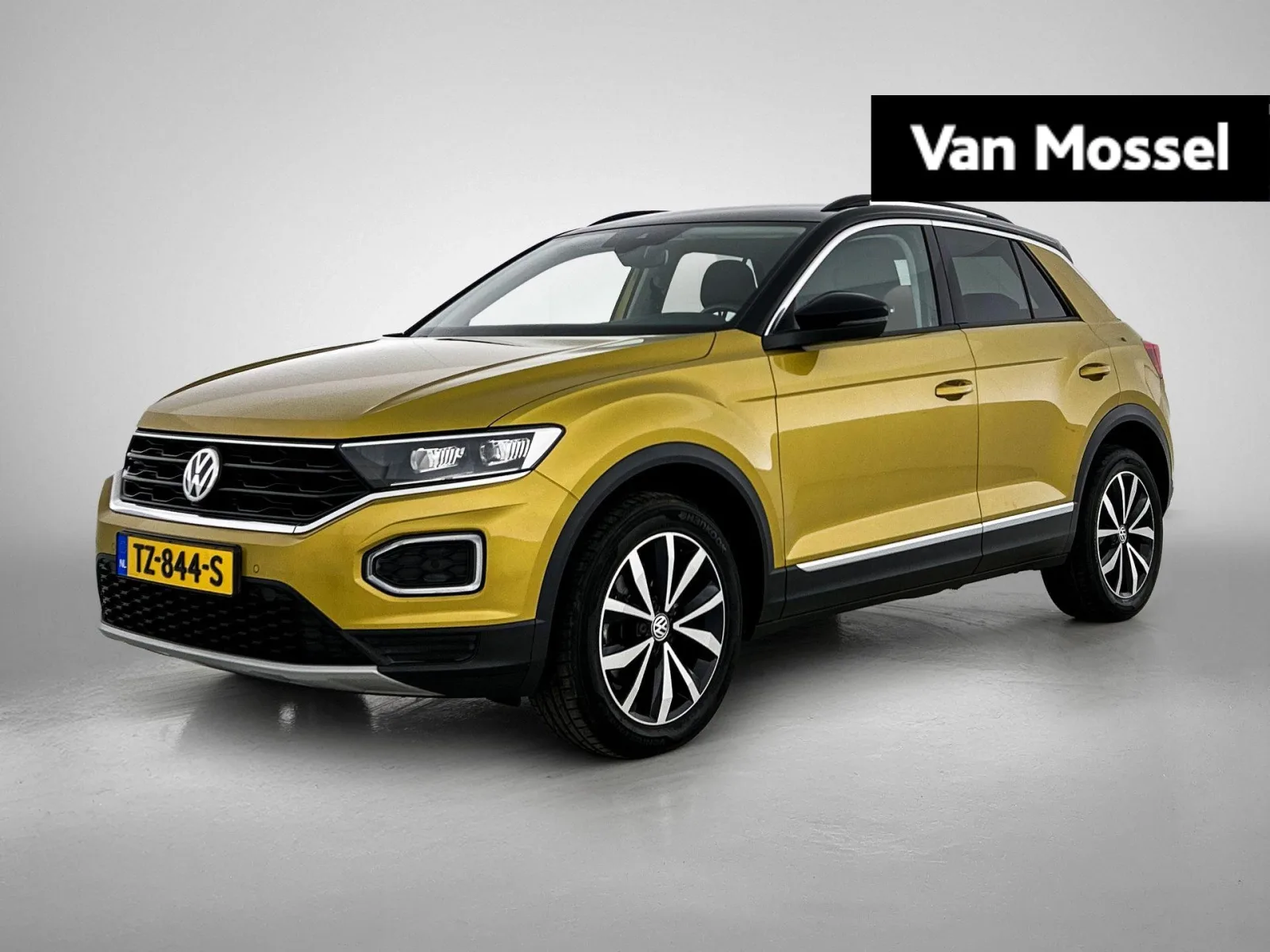 Volkswagen T-Roc (2018) — foto 1