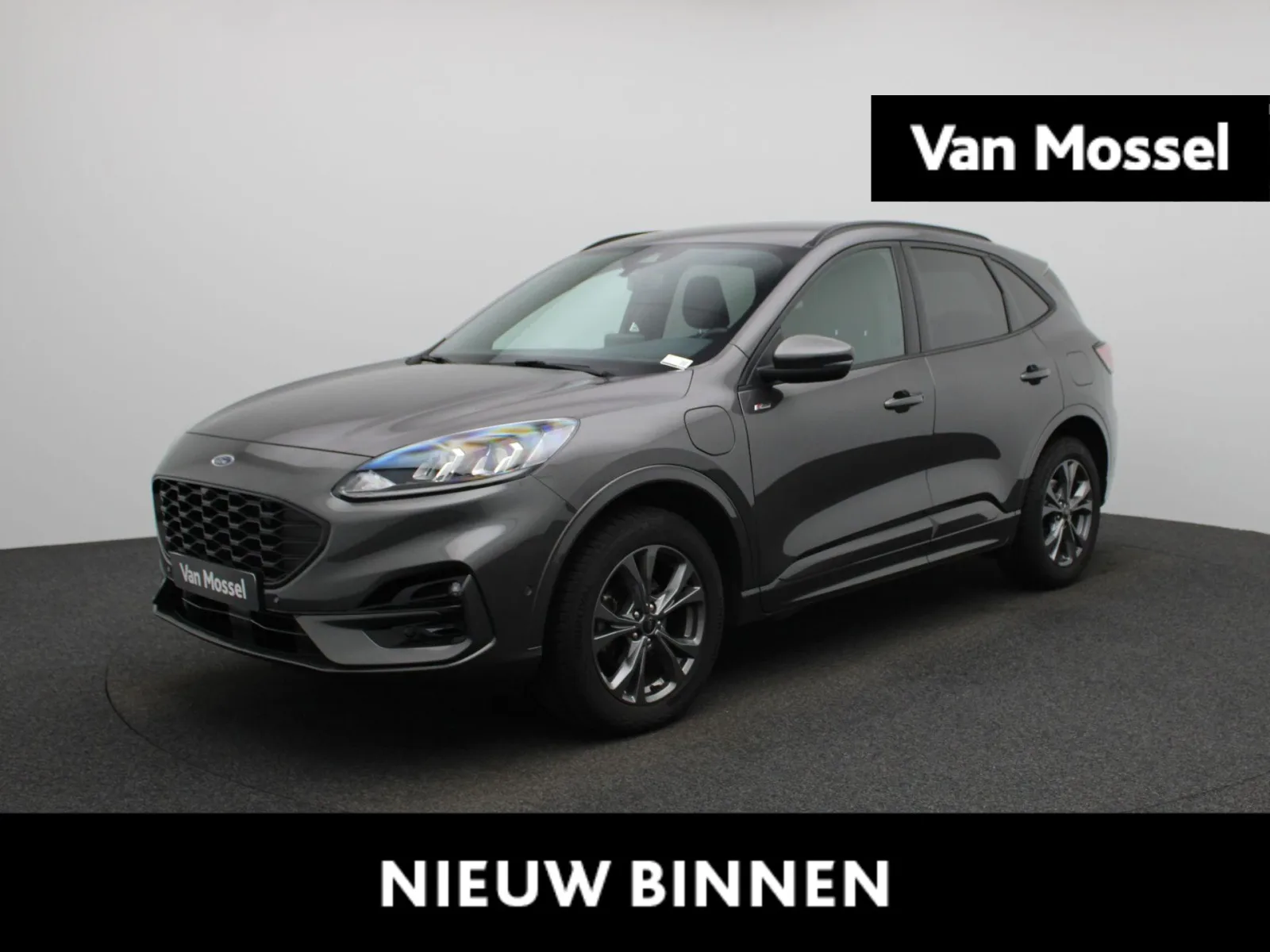 Ford Kuga (2022) — foto 1
