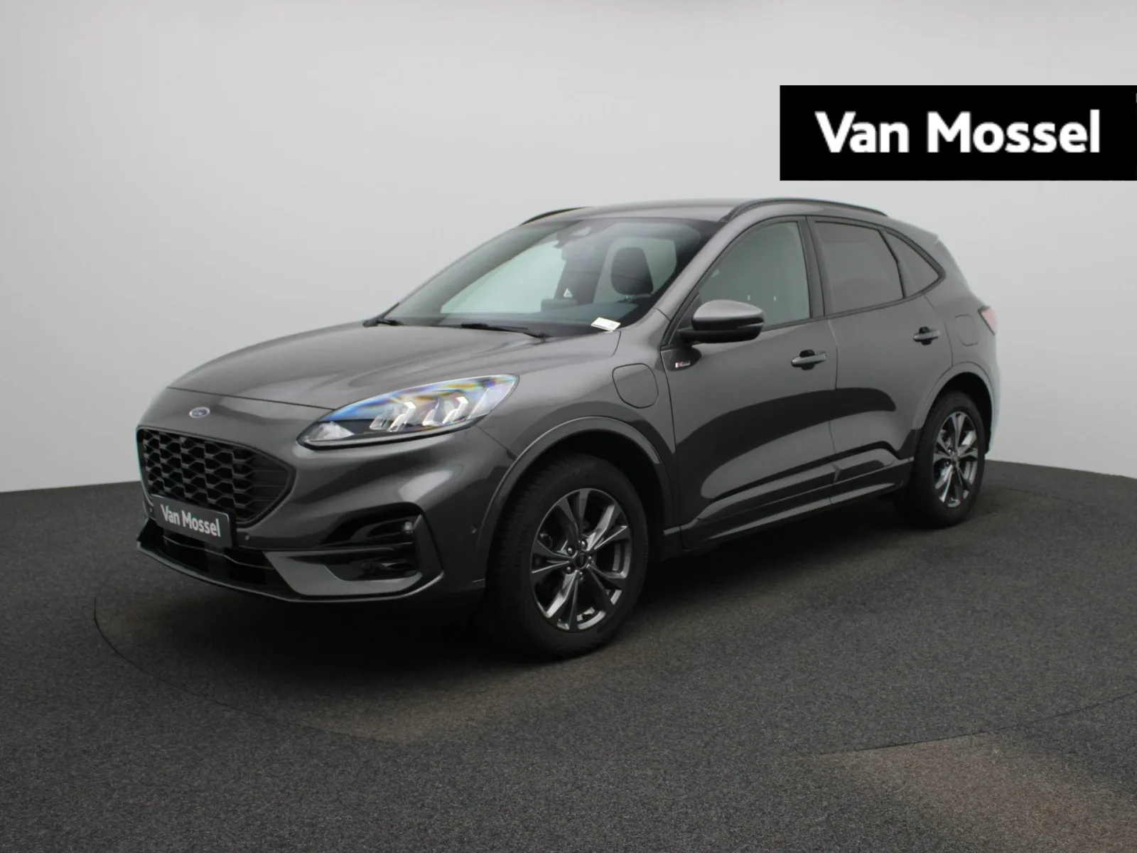 Ford Kuga (2022) — foto 1