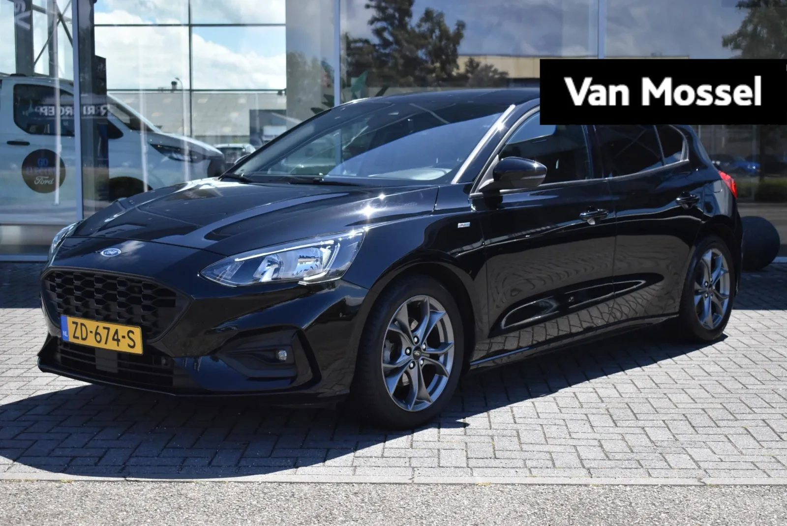 Ford Focus (2019) — foto 1