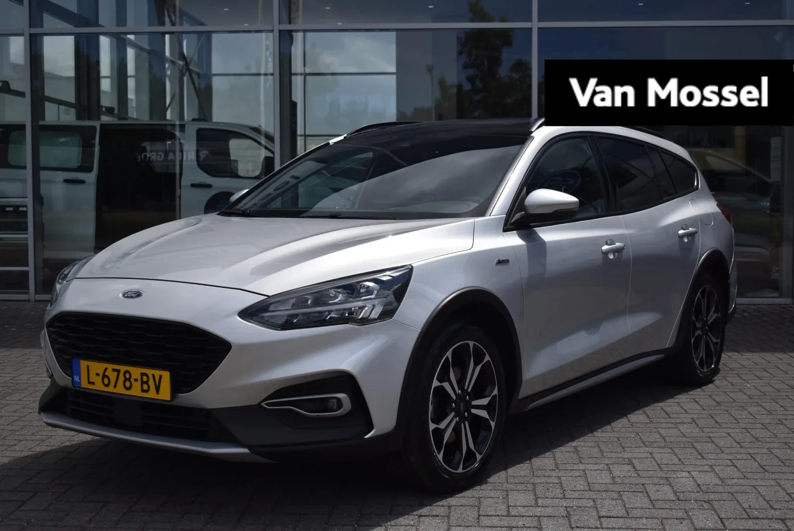 Ford Focus (2021) — foto 1