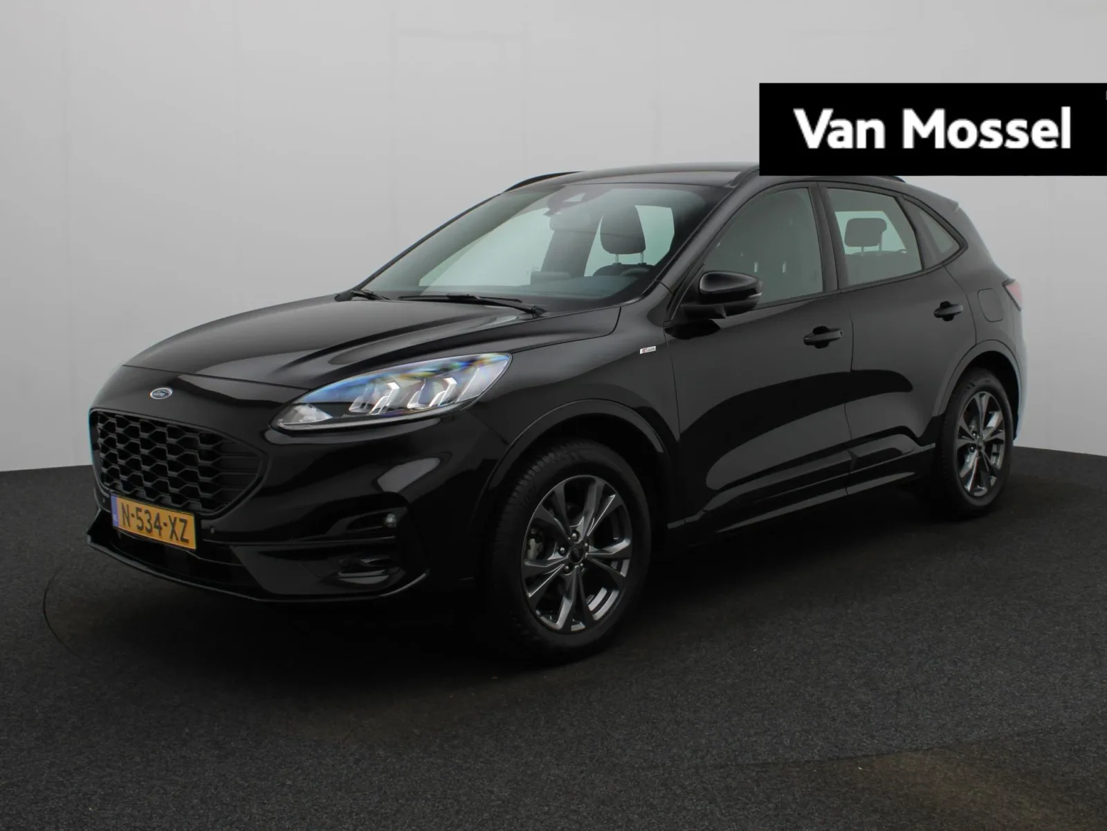 Ford Kuga (2020) — foto 1