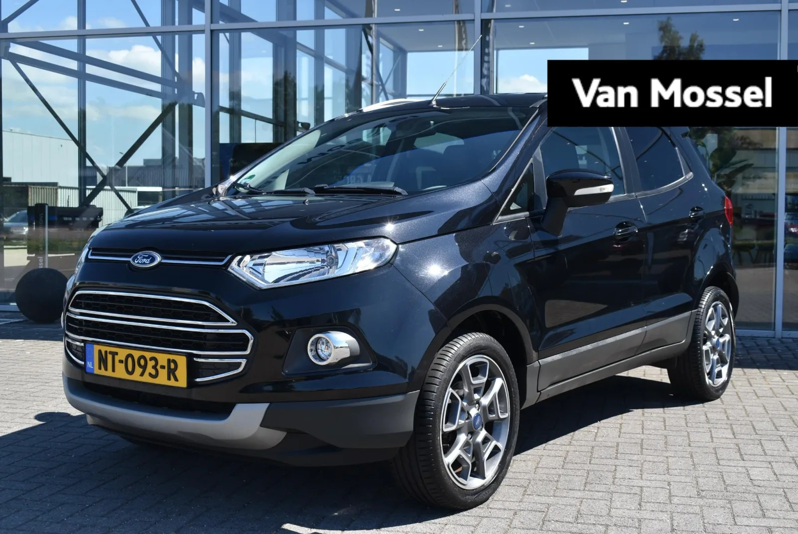 Ford EcoSport (2017) — foto 1