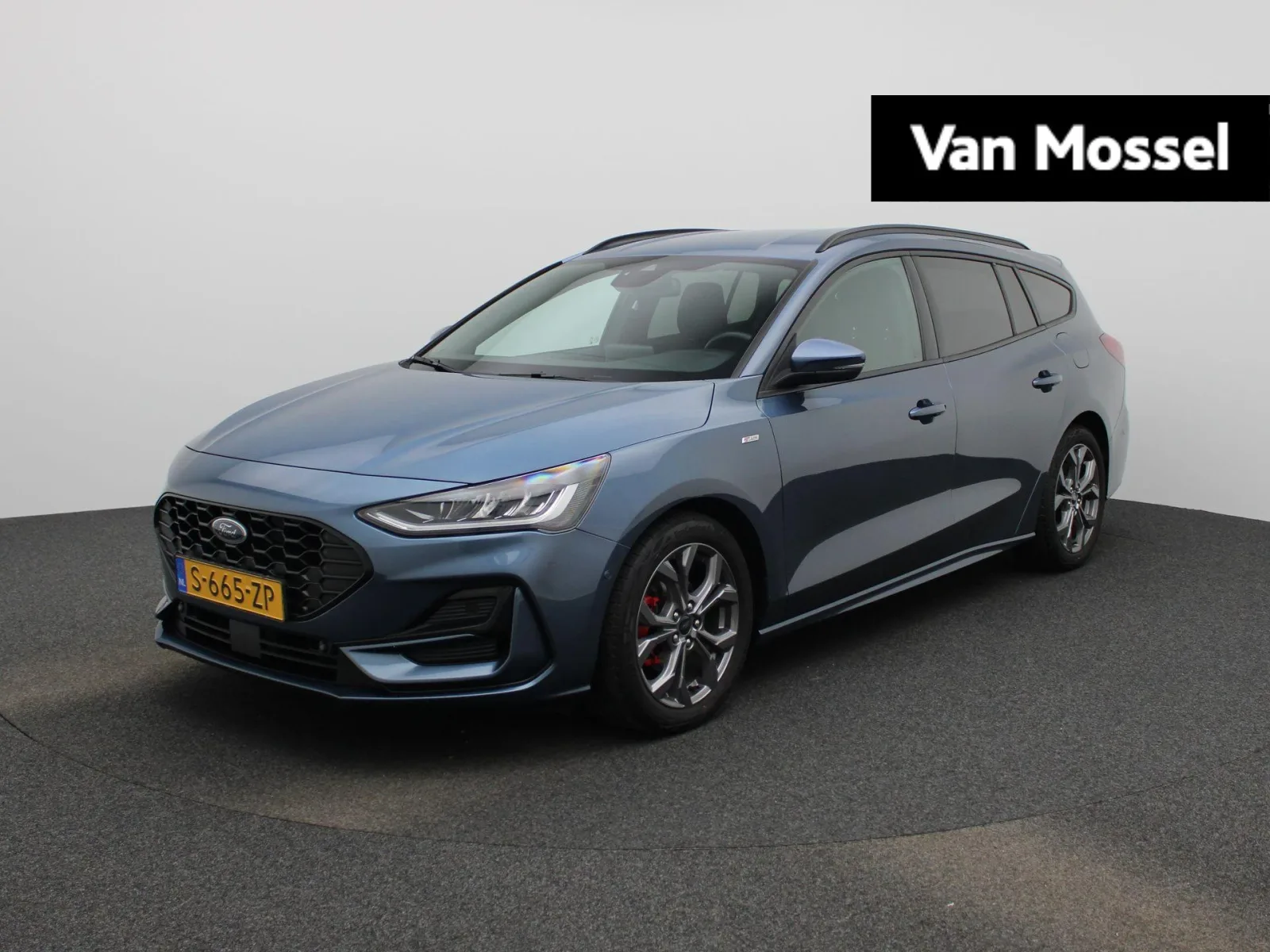 Ford Focus (2023) — foto 1