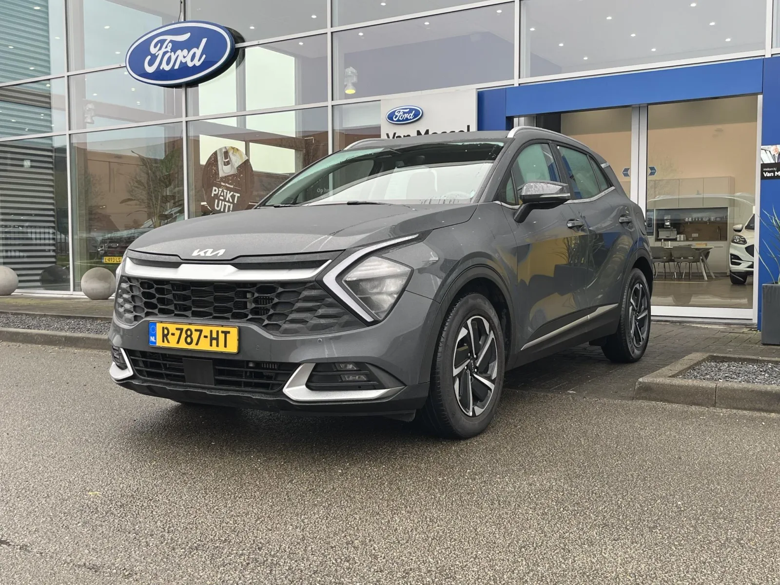 Kia Sportage (2022) — foto 1