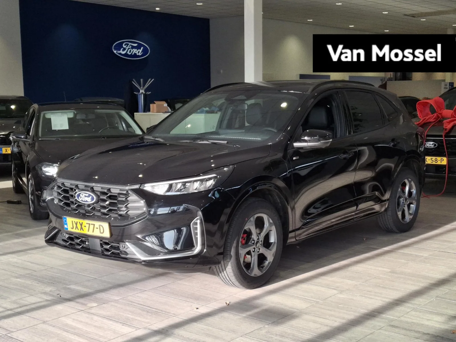 Ford Kuga (2025) — foto 1