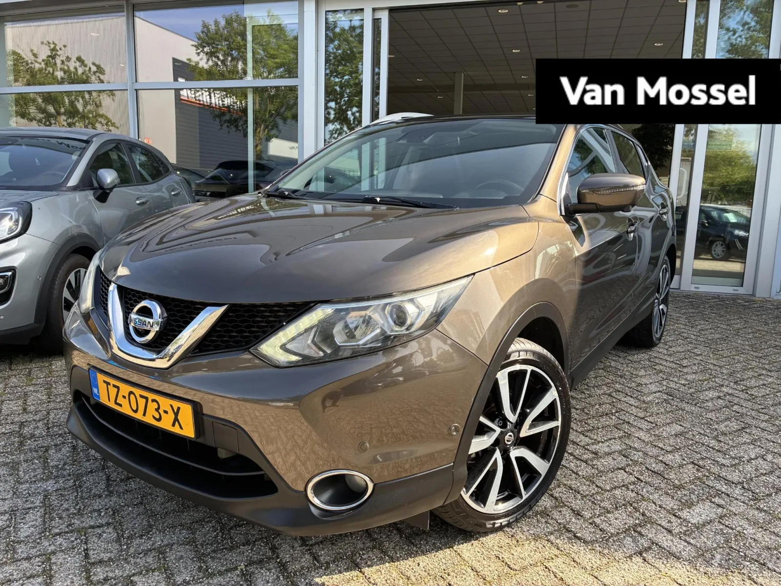 Nissan Qashqai (2015) — foto 1