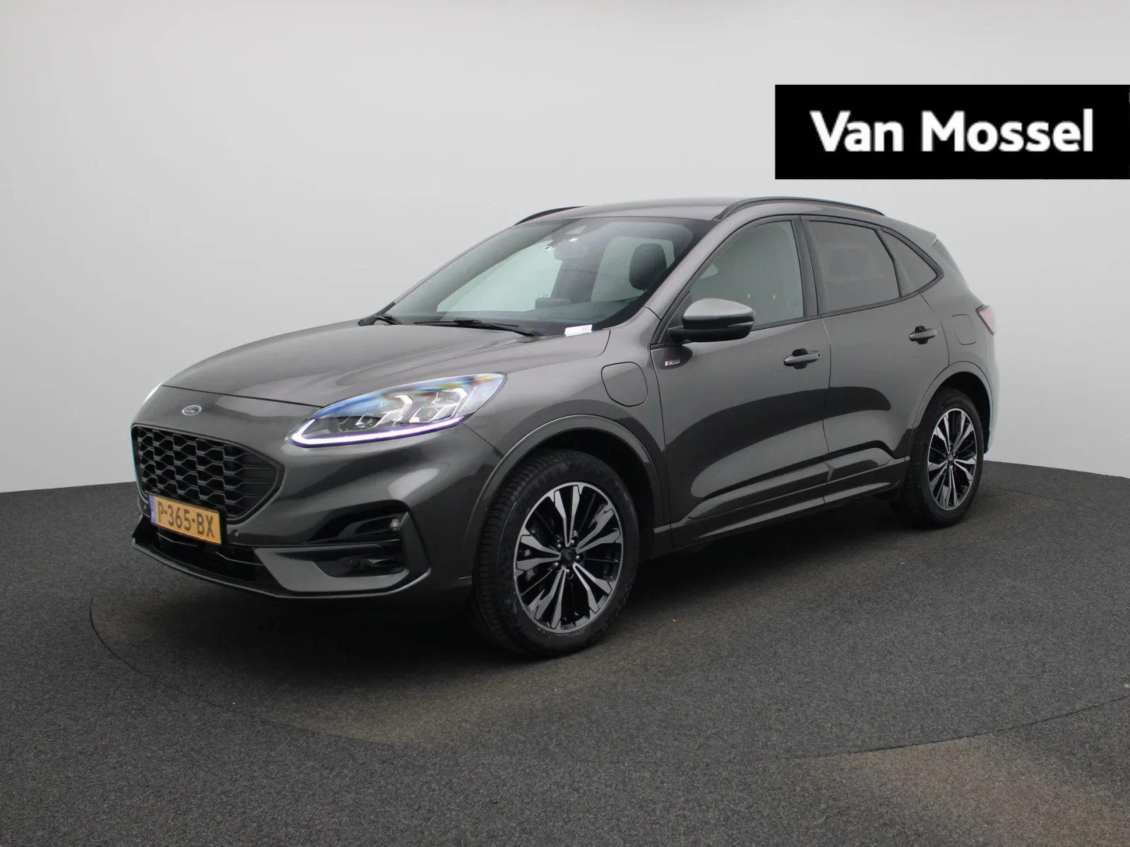 Ford Kuga (2022) — foto 1
