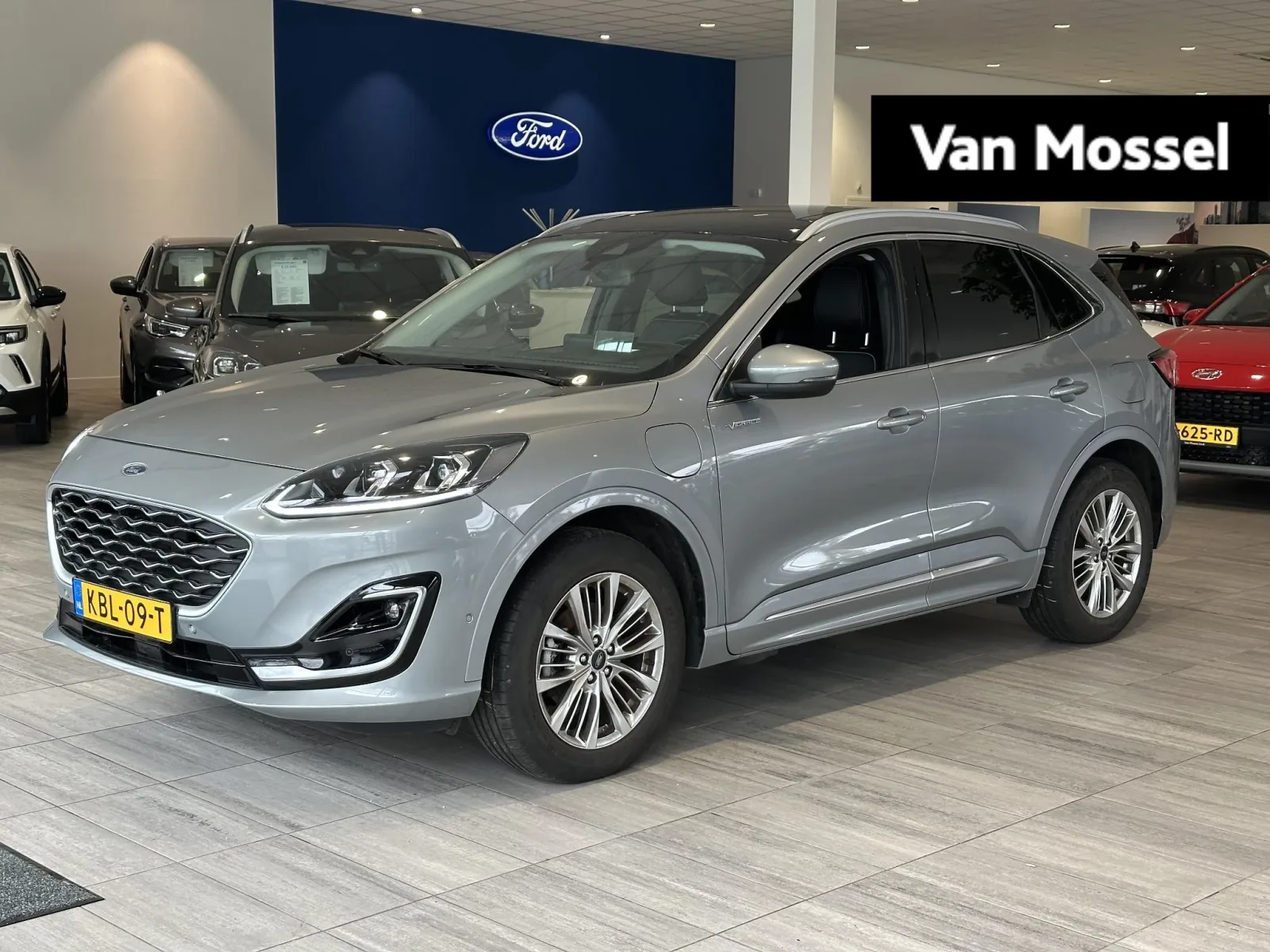 Ford Kuga (2022) — foto 1